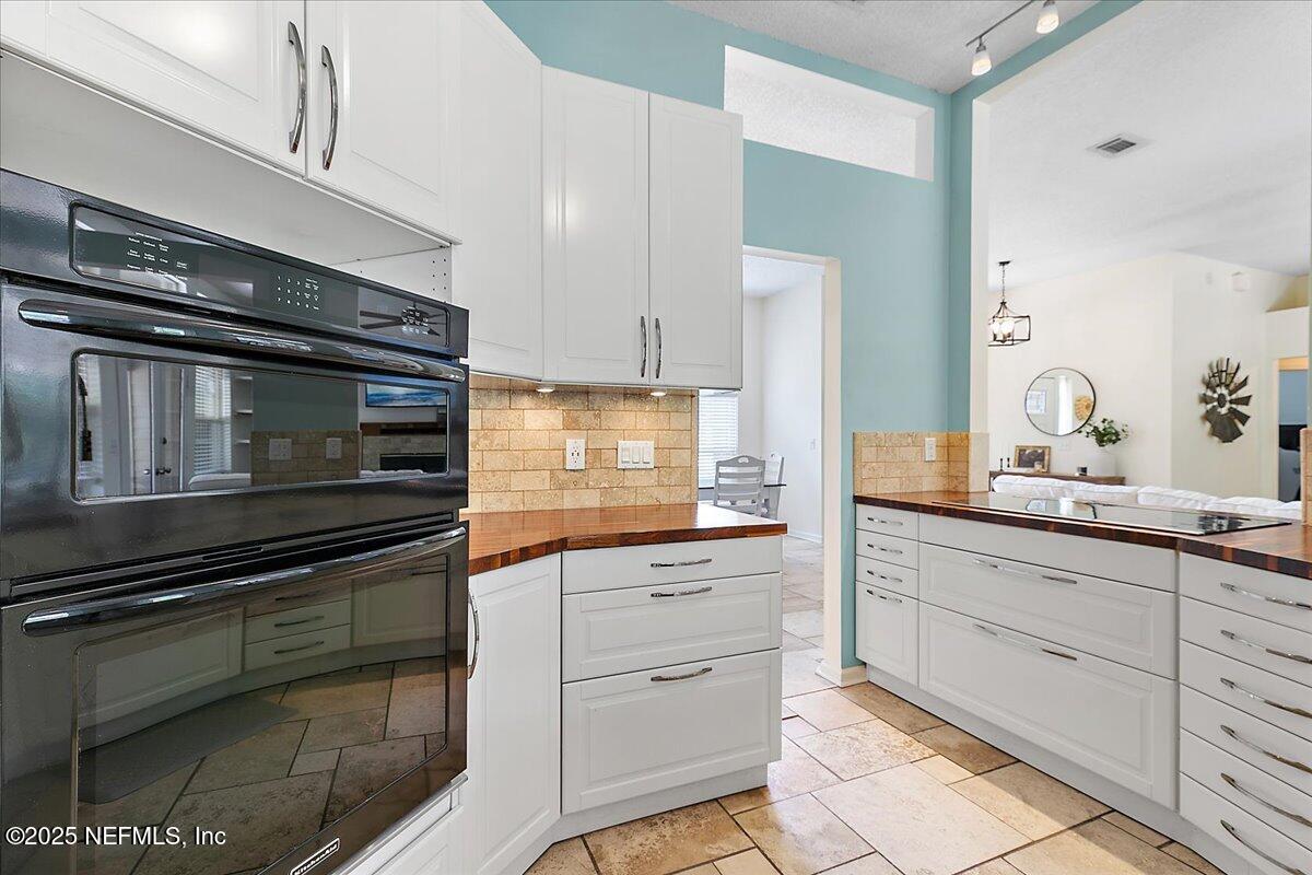 2077 BRIGHTON BAY Trail