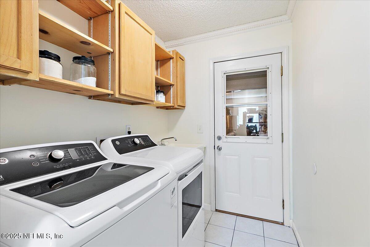 2077 BRIGHTON BAY Trail