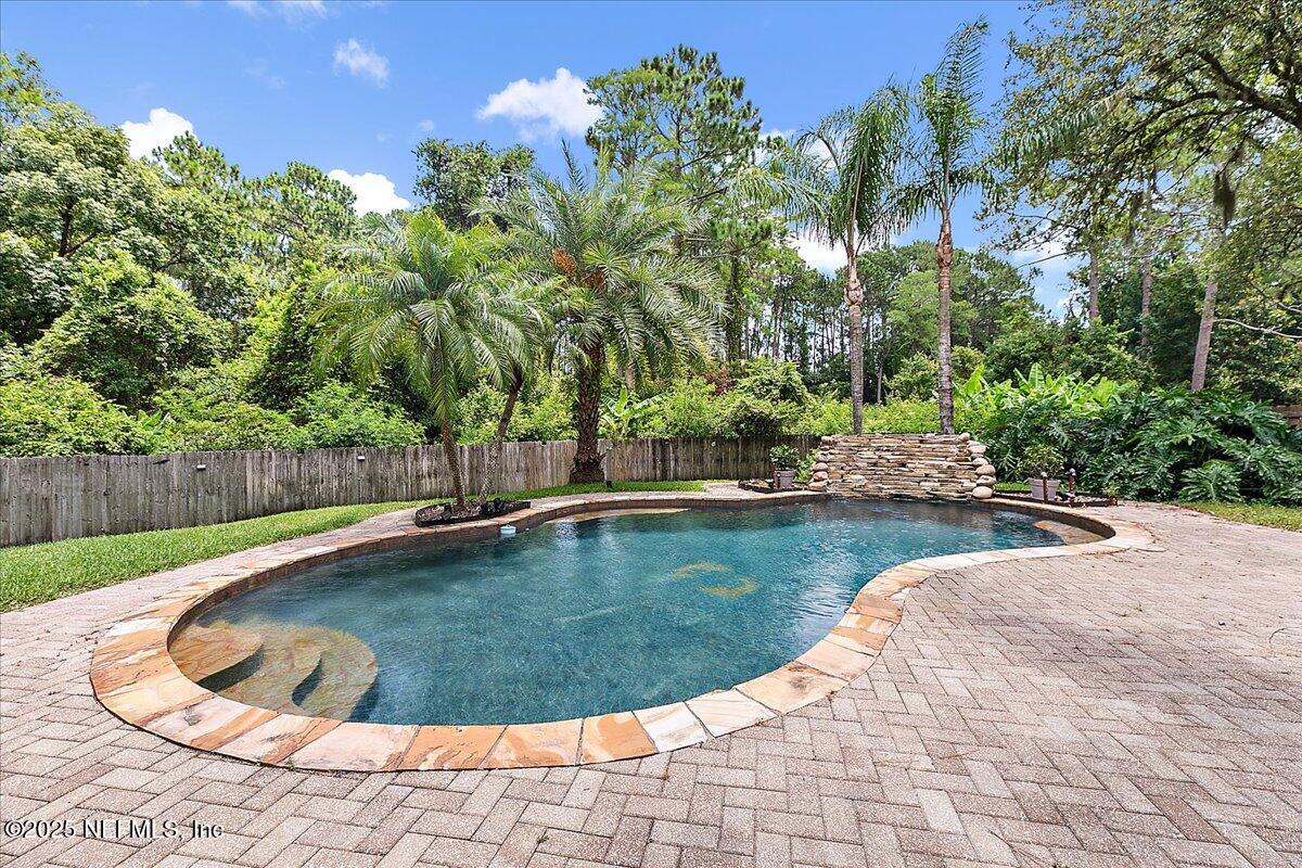 2077 BRIGHTON BAY Trail