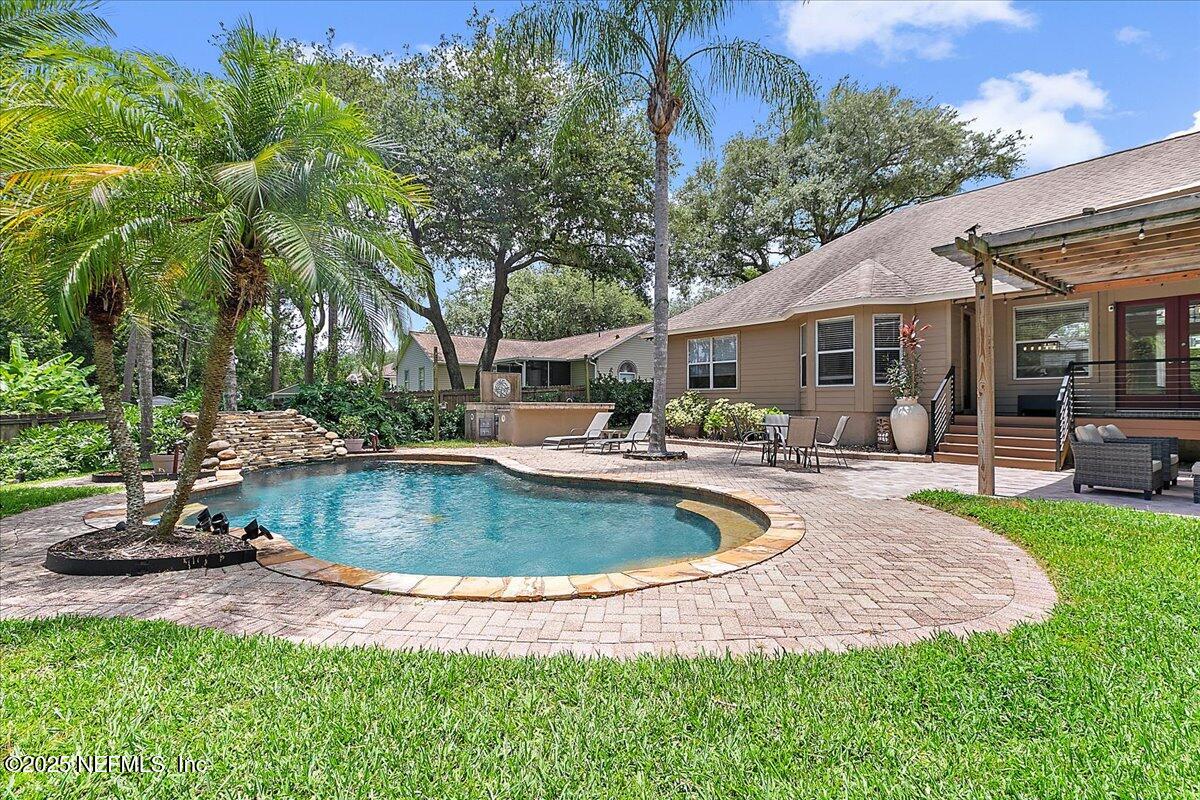 2077 BRIGHTON BAY Trail