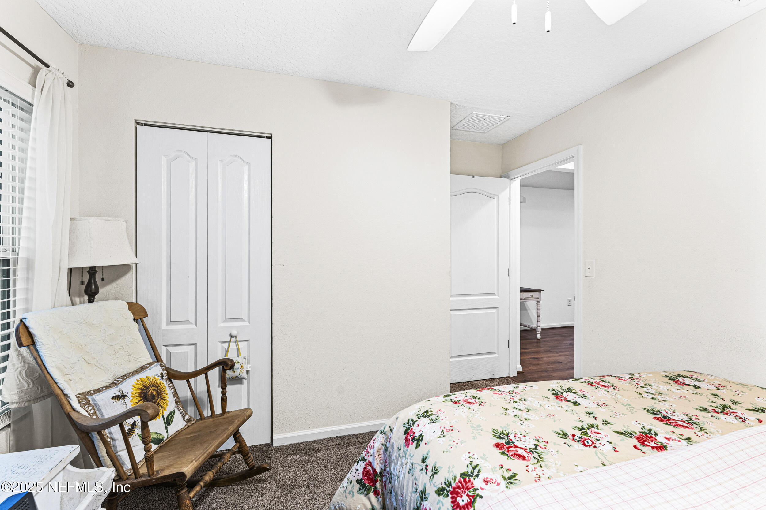 2513 BEACHVIEW Drive