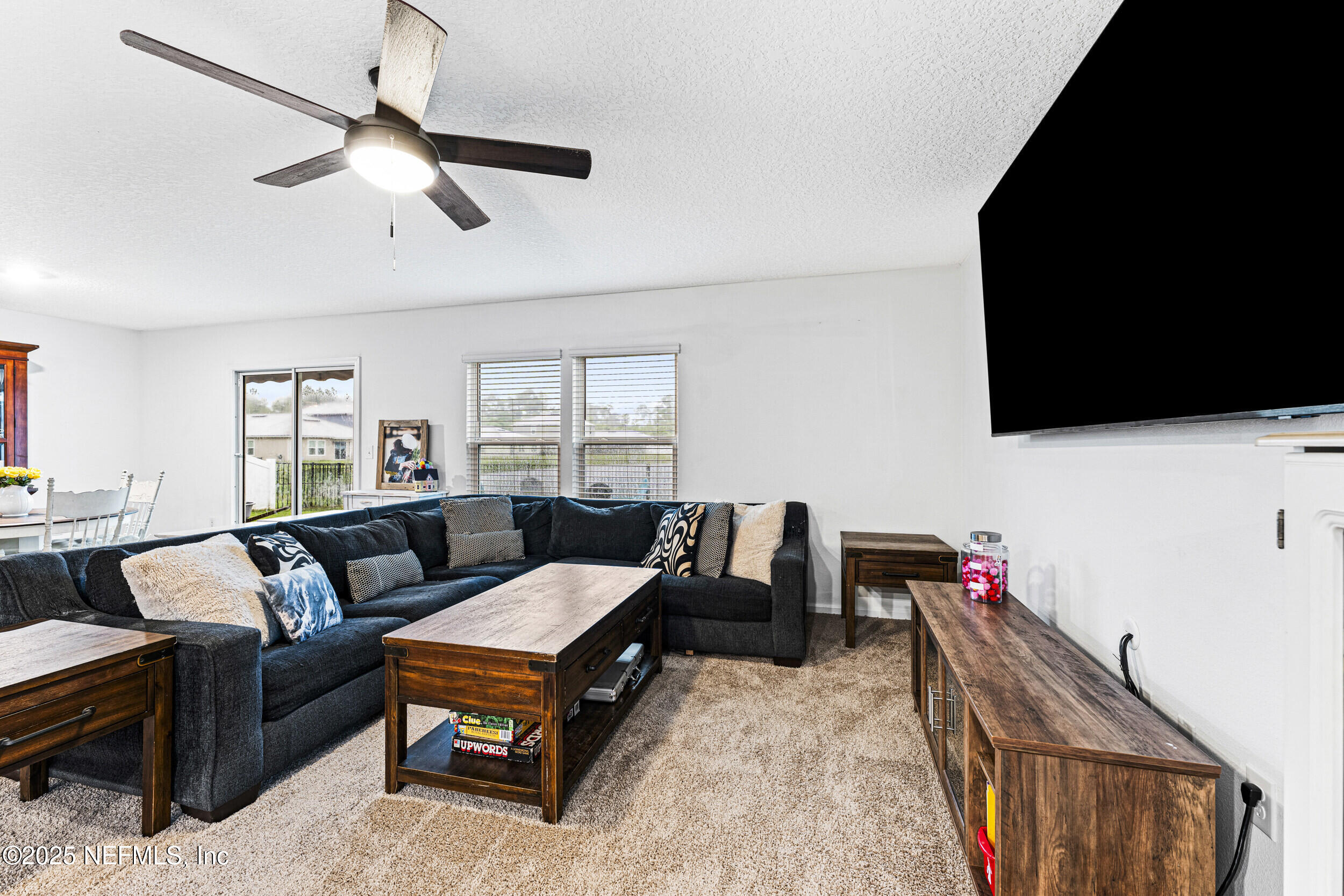 2513 BEACHVIEW Drive