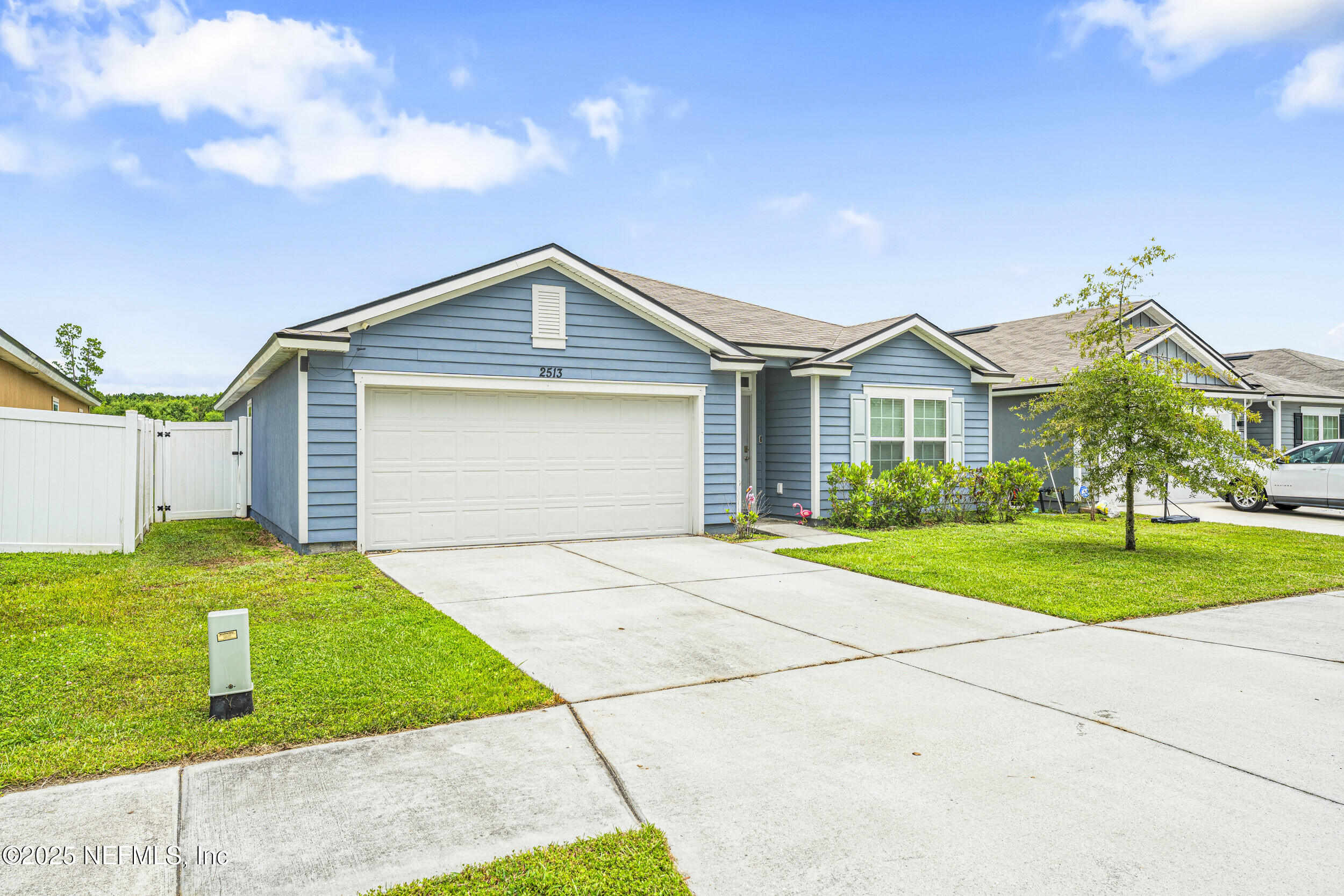 2513 BEACHVIEW Drive