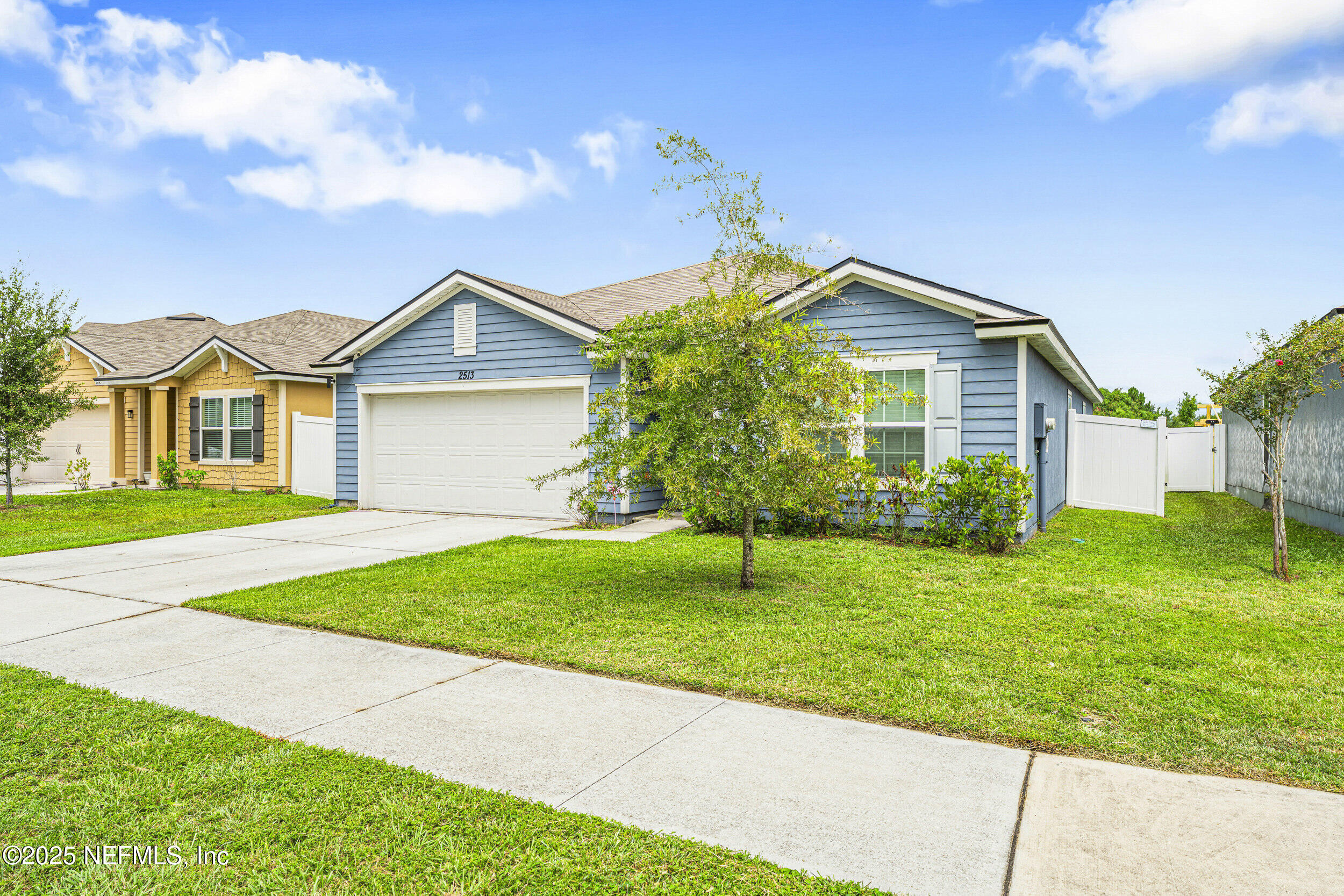 2513 BEACHVIEW Drive