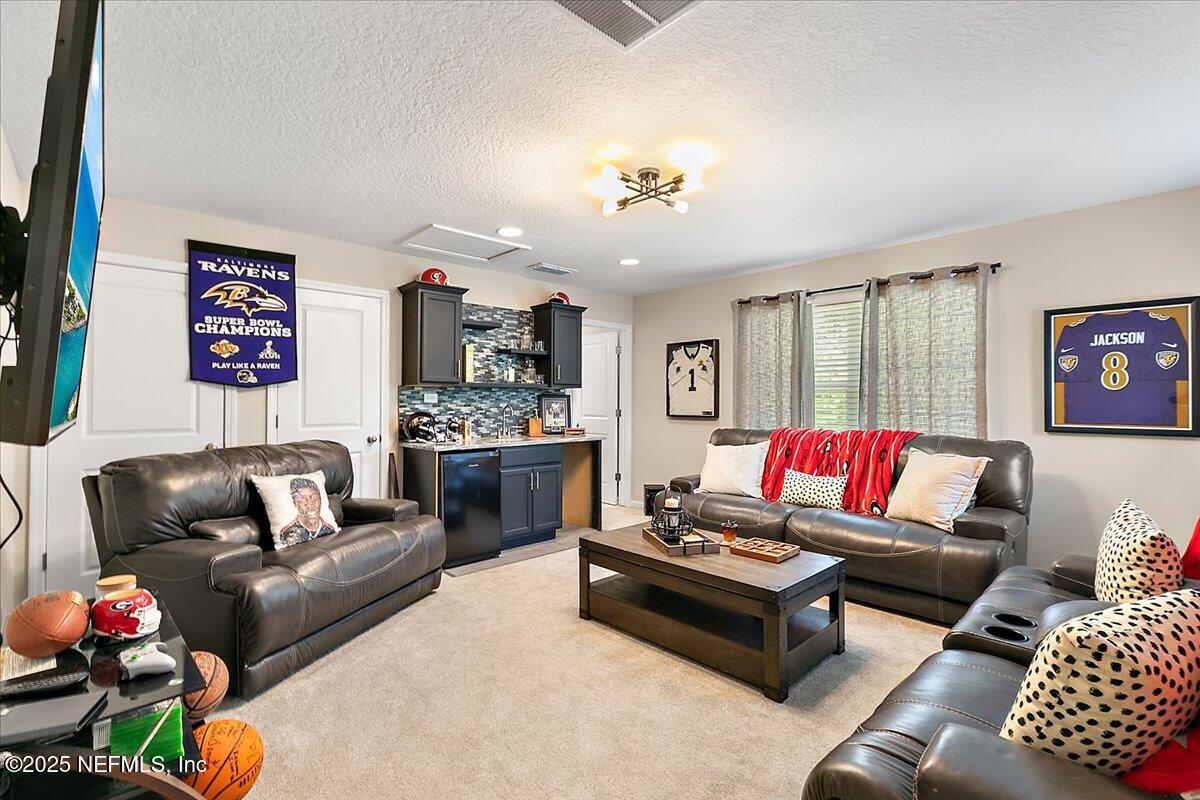 10040 SADDLE GATE Court