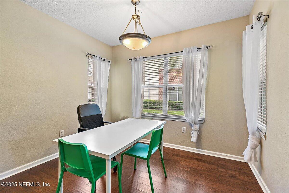 5663 GREENLAND Road, 1201