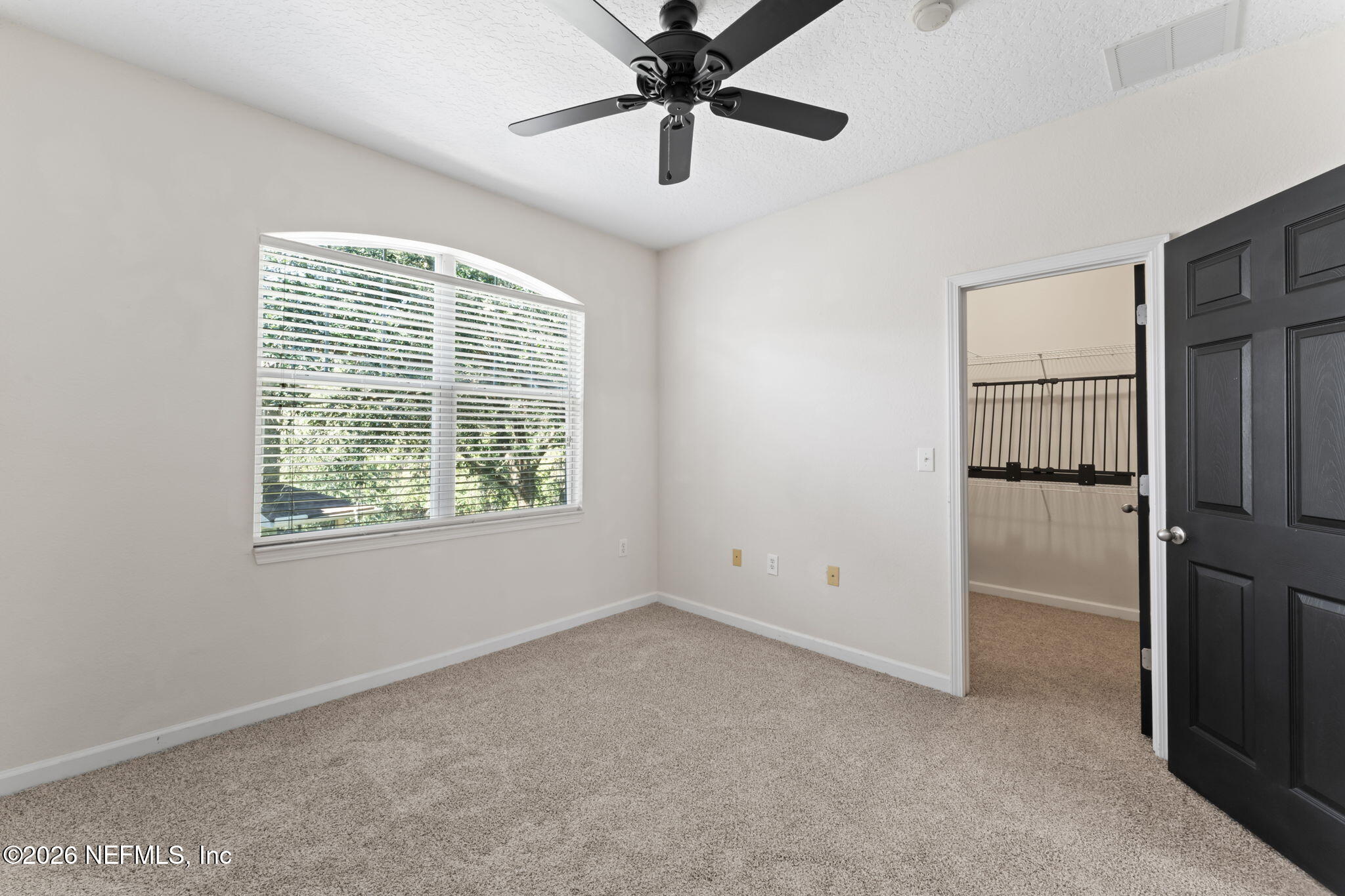 5663 GREENLAND Road, 1201