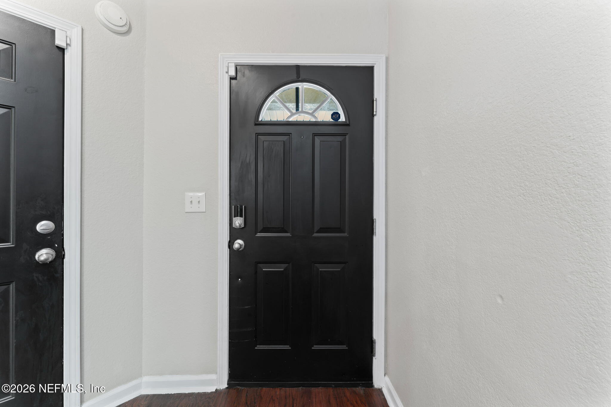 5663 GREENLAND Road, 1201