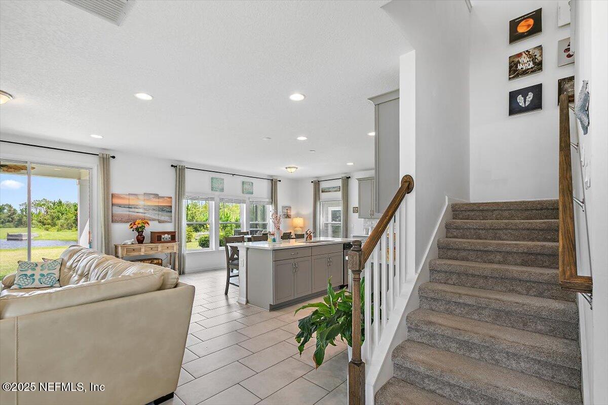 128 NIGHTHAWK Lane