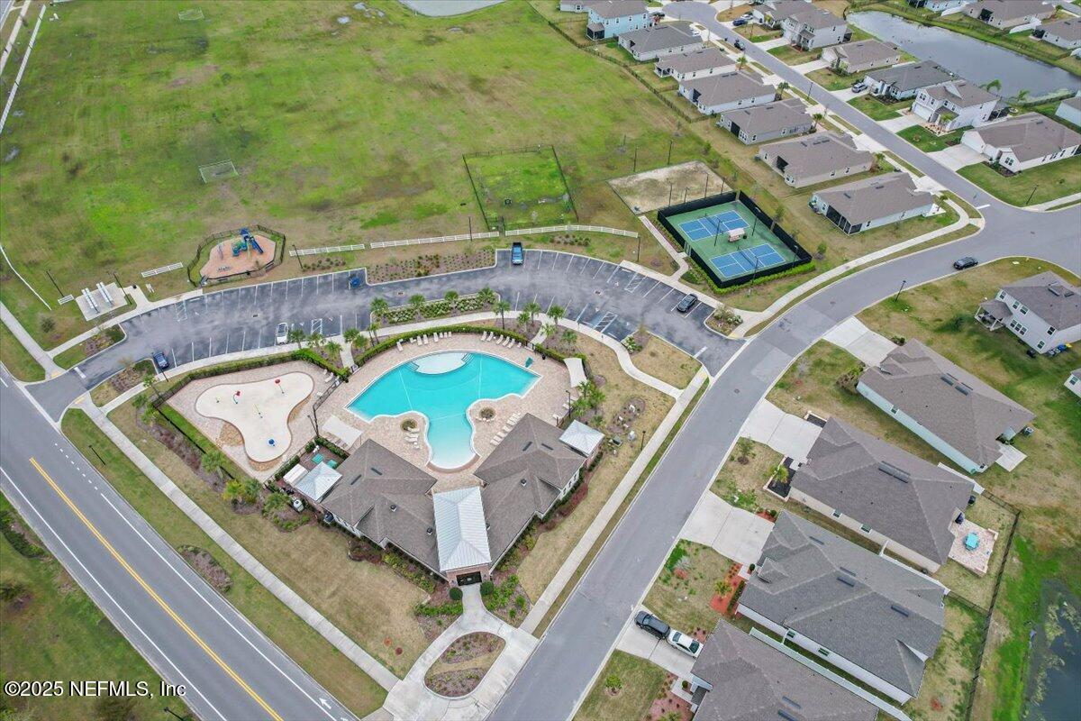 11613 WHITE STURGEON Court