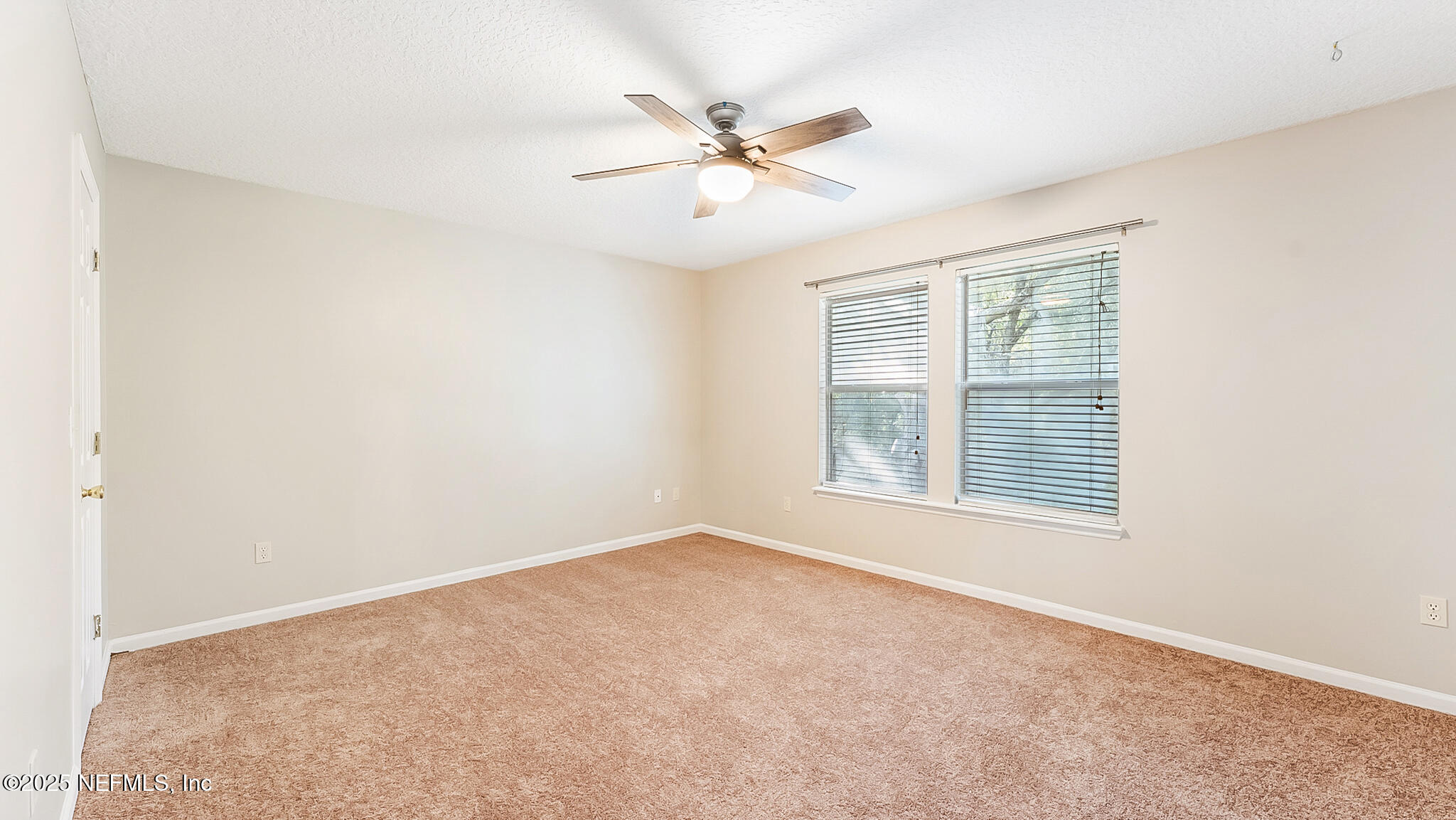 1618 TIMBER CROSSING Lane