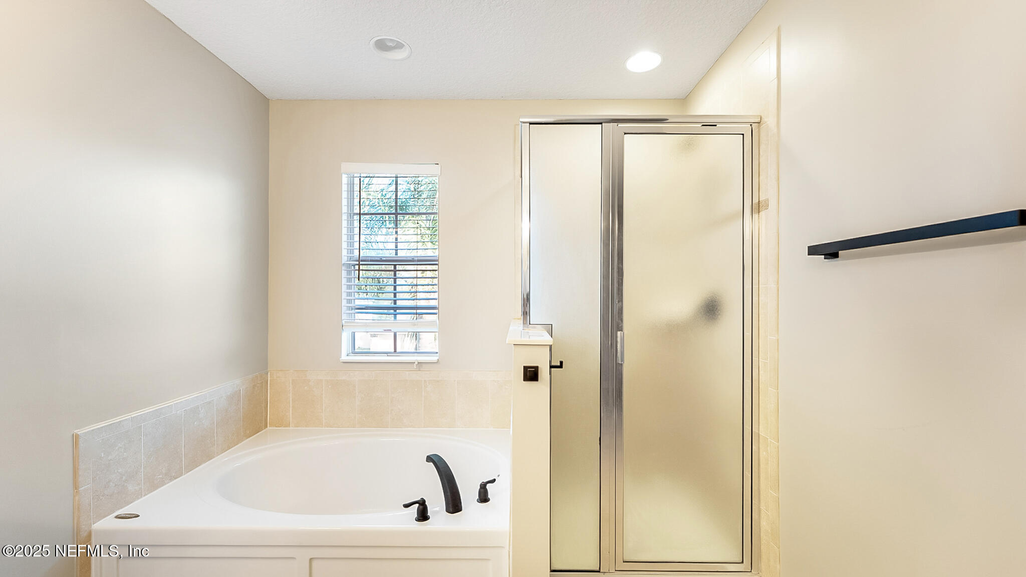 1618 TIMBER CROSSING Lane