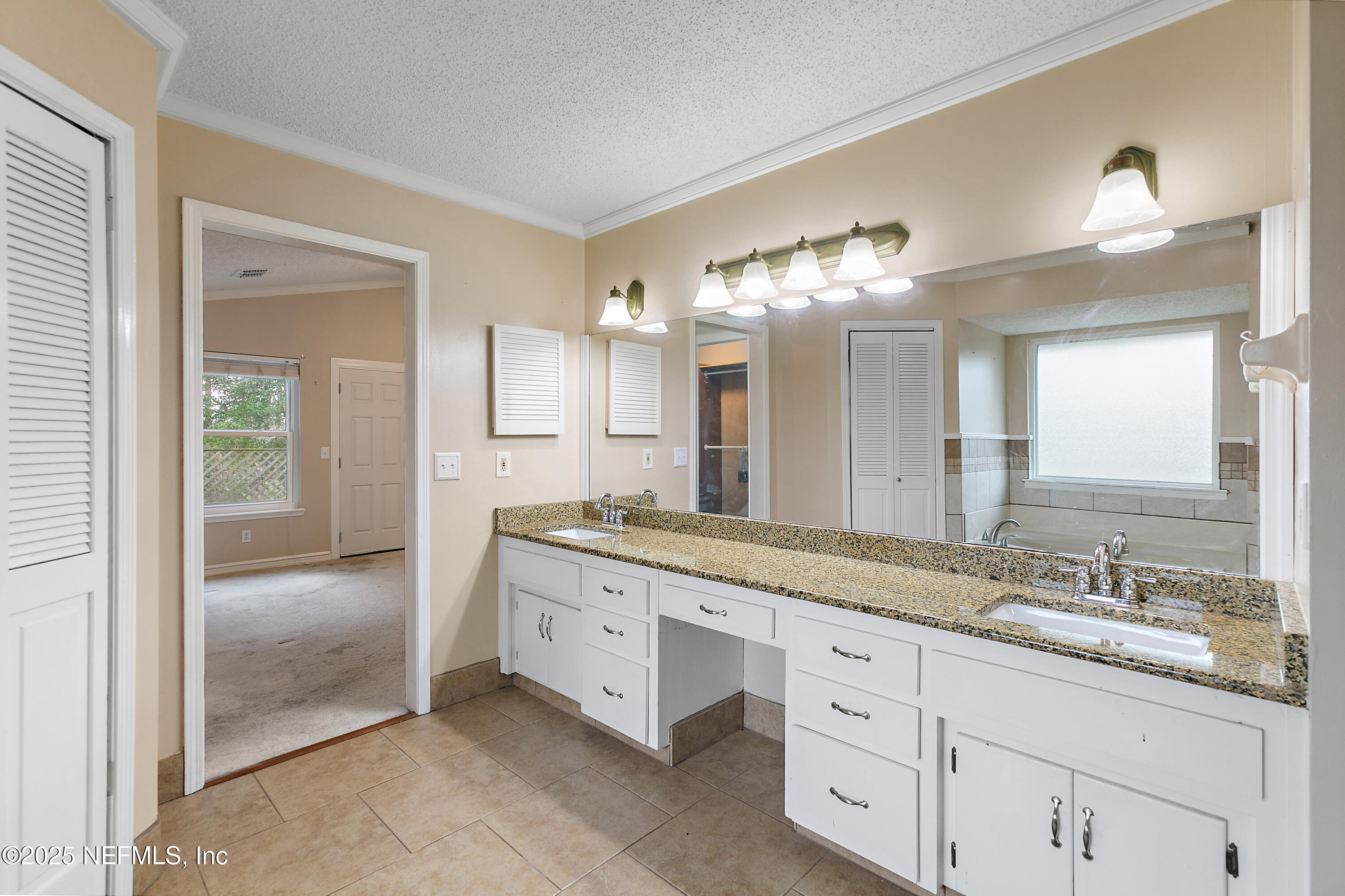 2772 PEBBLERIDGE Court