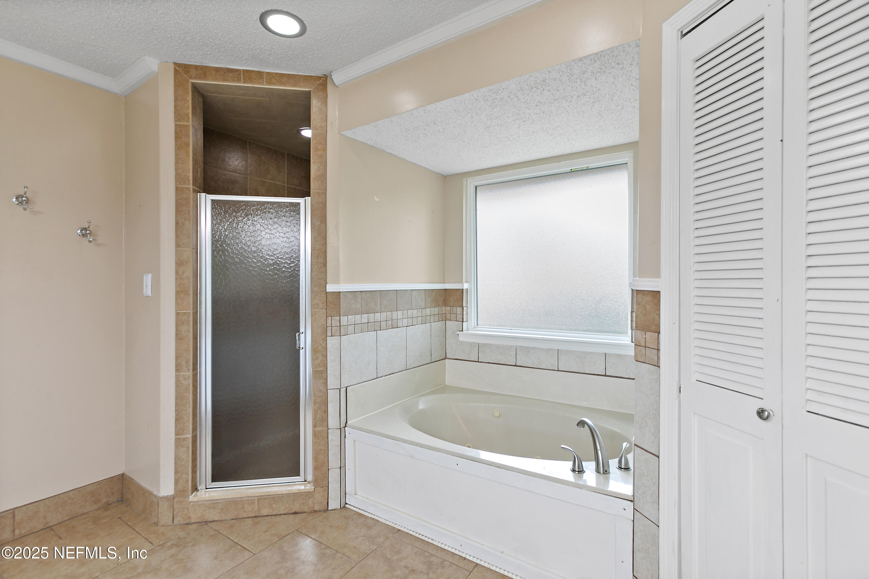 2772 PEBBLERIDGE Court