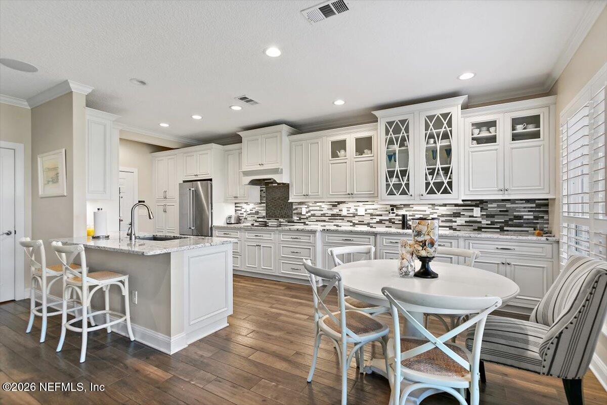 11036 CASTLEMAIN Circle E