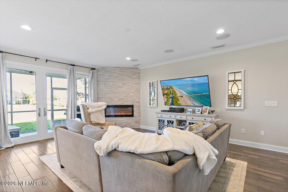 11036 CASTLEMAIN Circle E