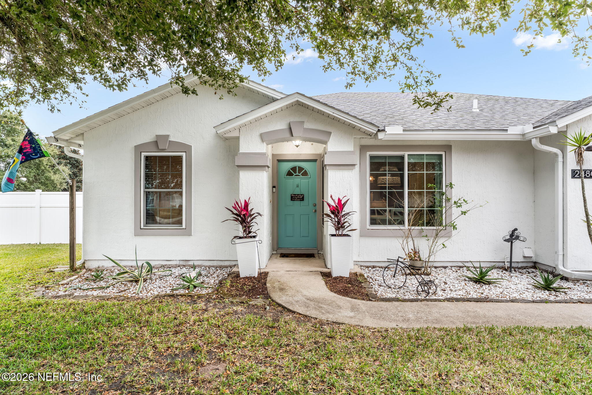 2480 BENTWATER Drive W