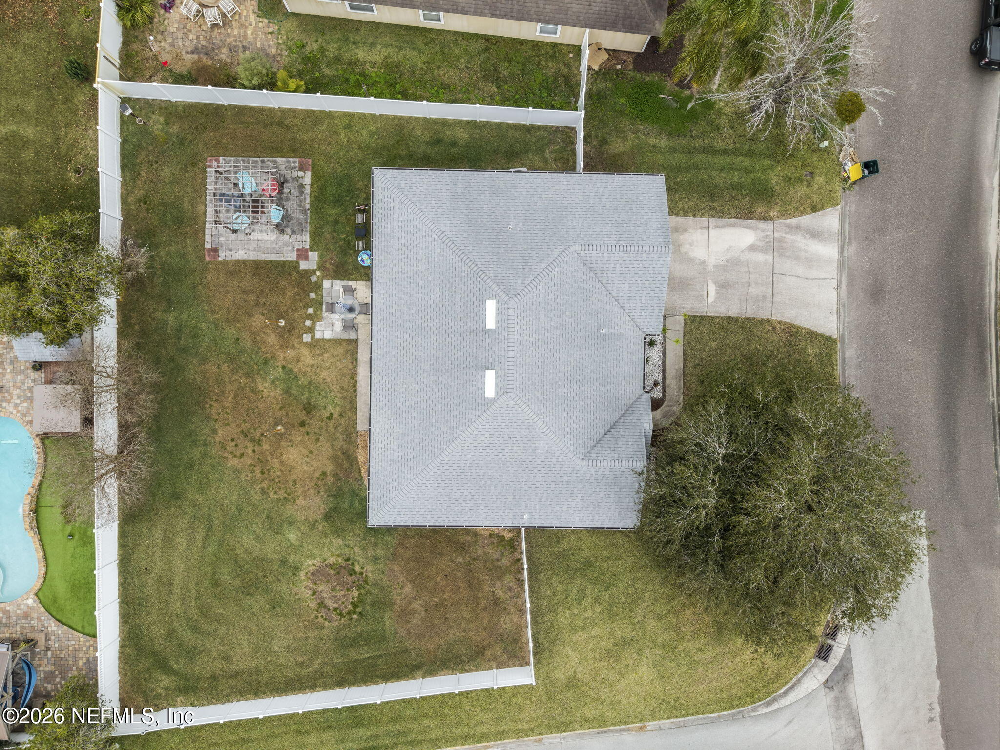 2480 BENTWATER Drive W