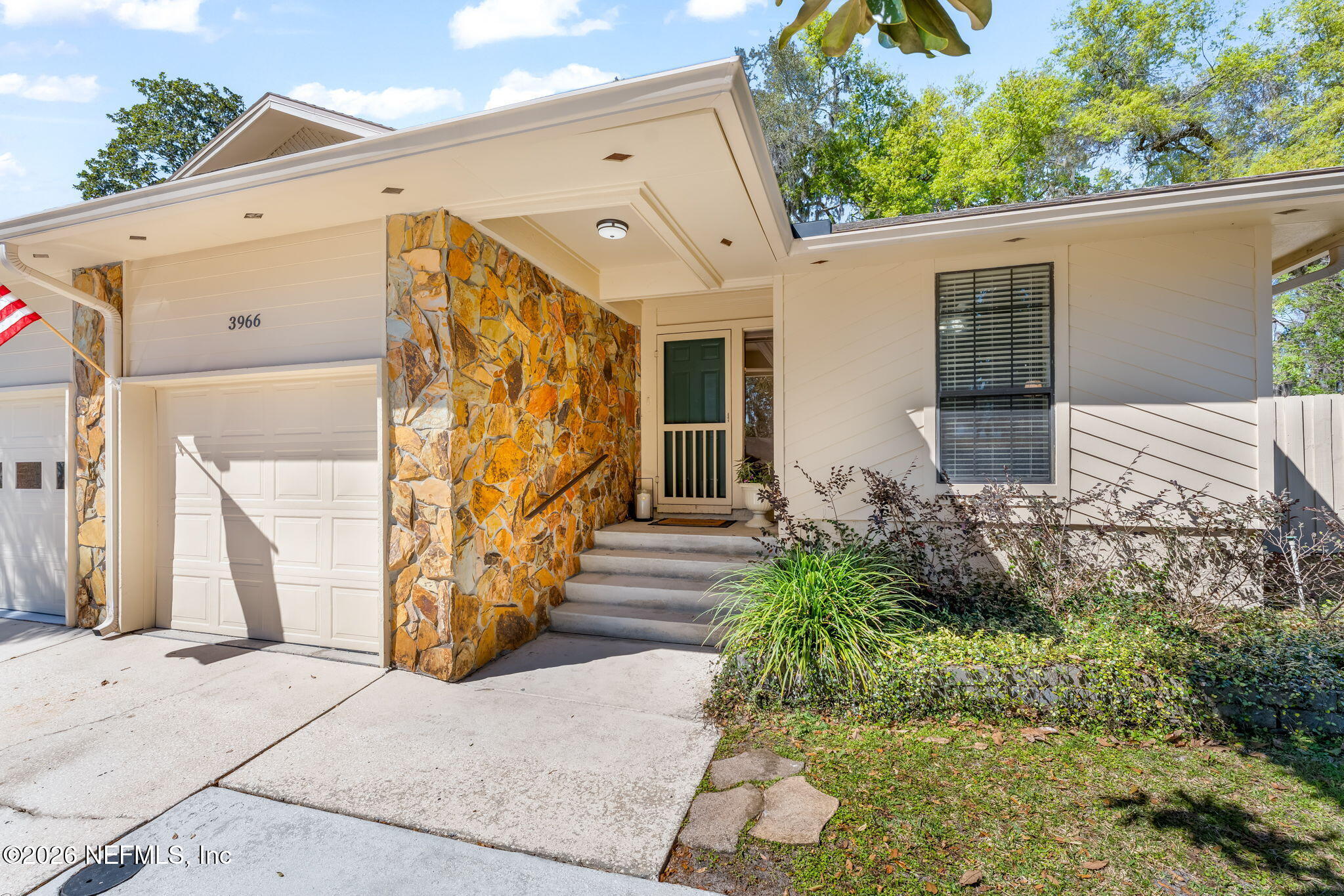 3966 ARBOR LAKE Circle