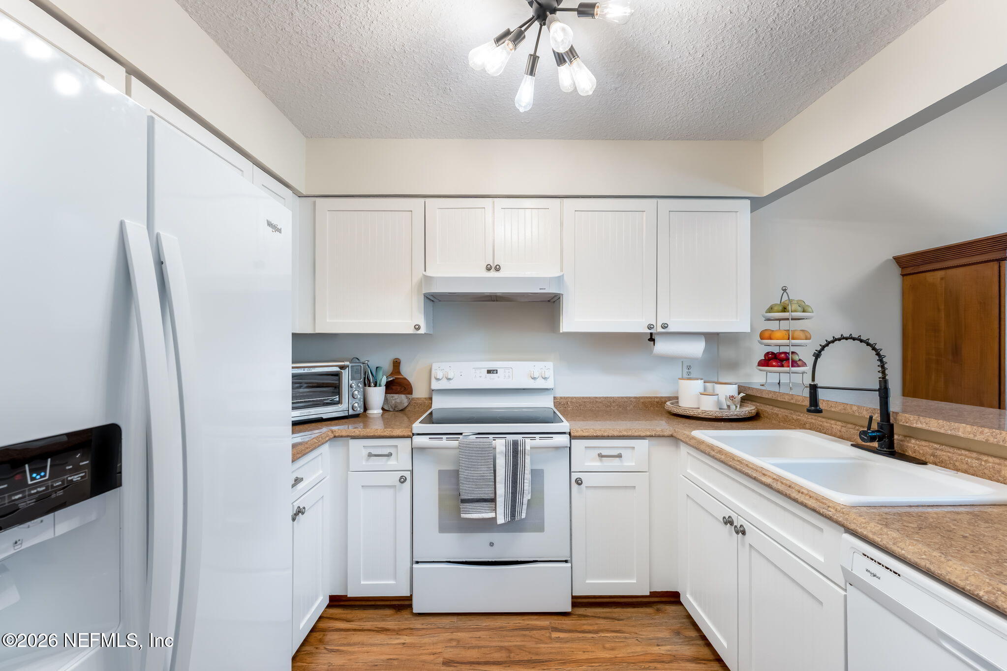 3966 ARBOR LAKE Circle