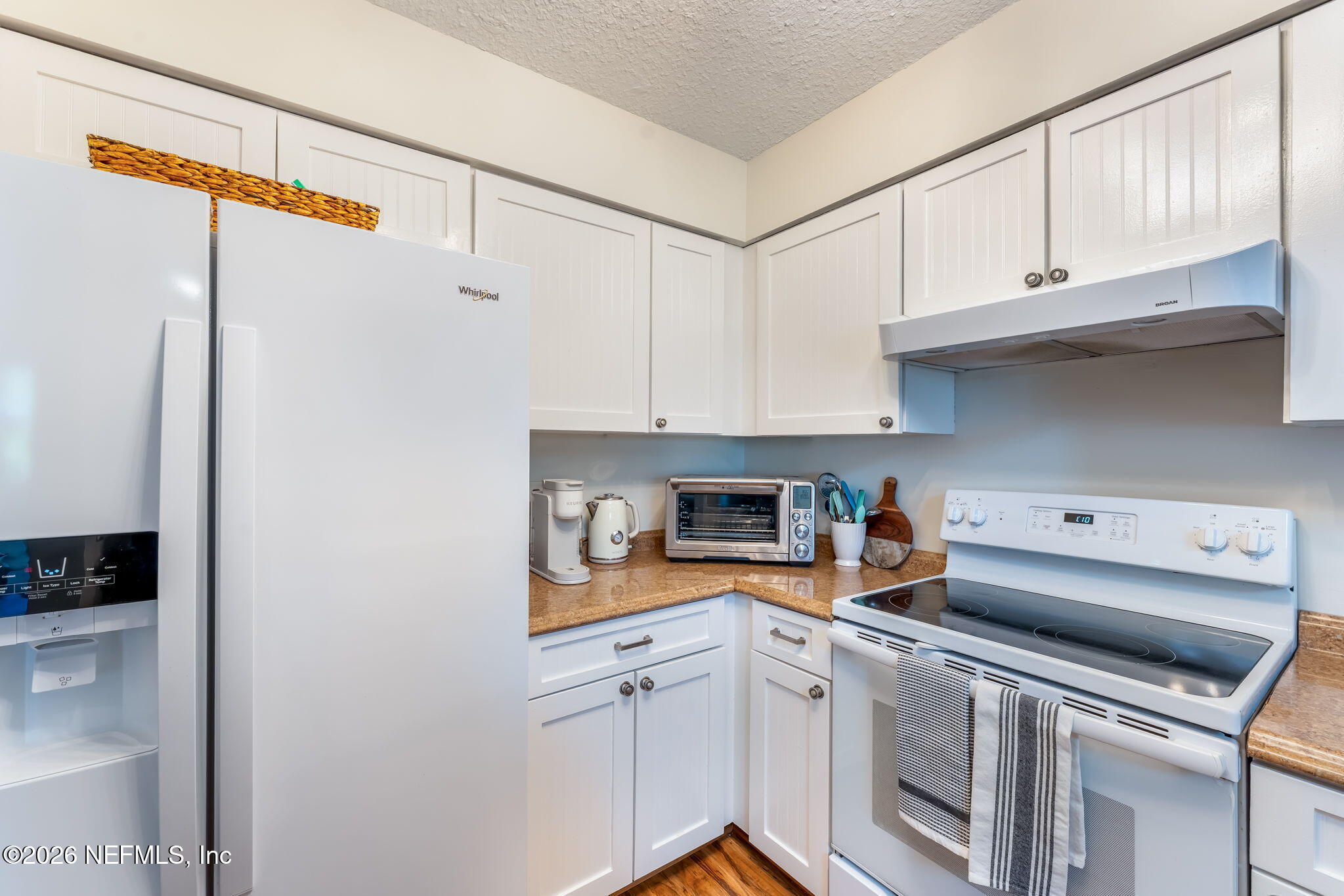 3966 ARBOR LAKE Circle