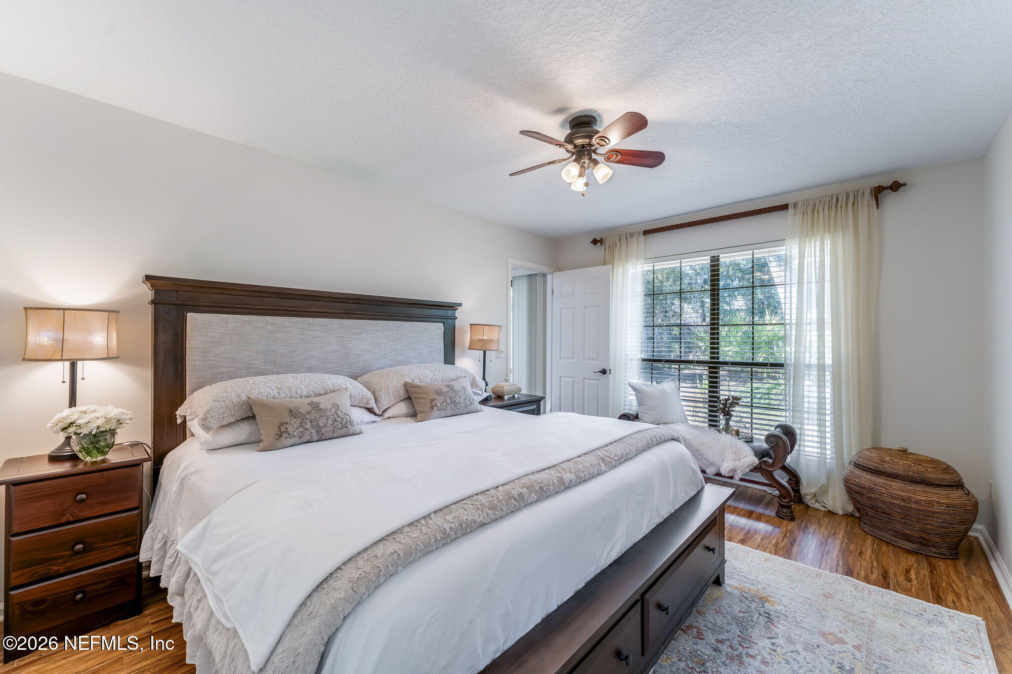 3966 ARBOR LAKE Circle