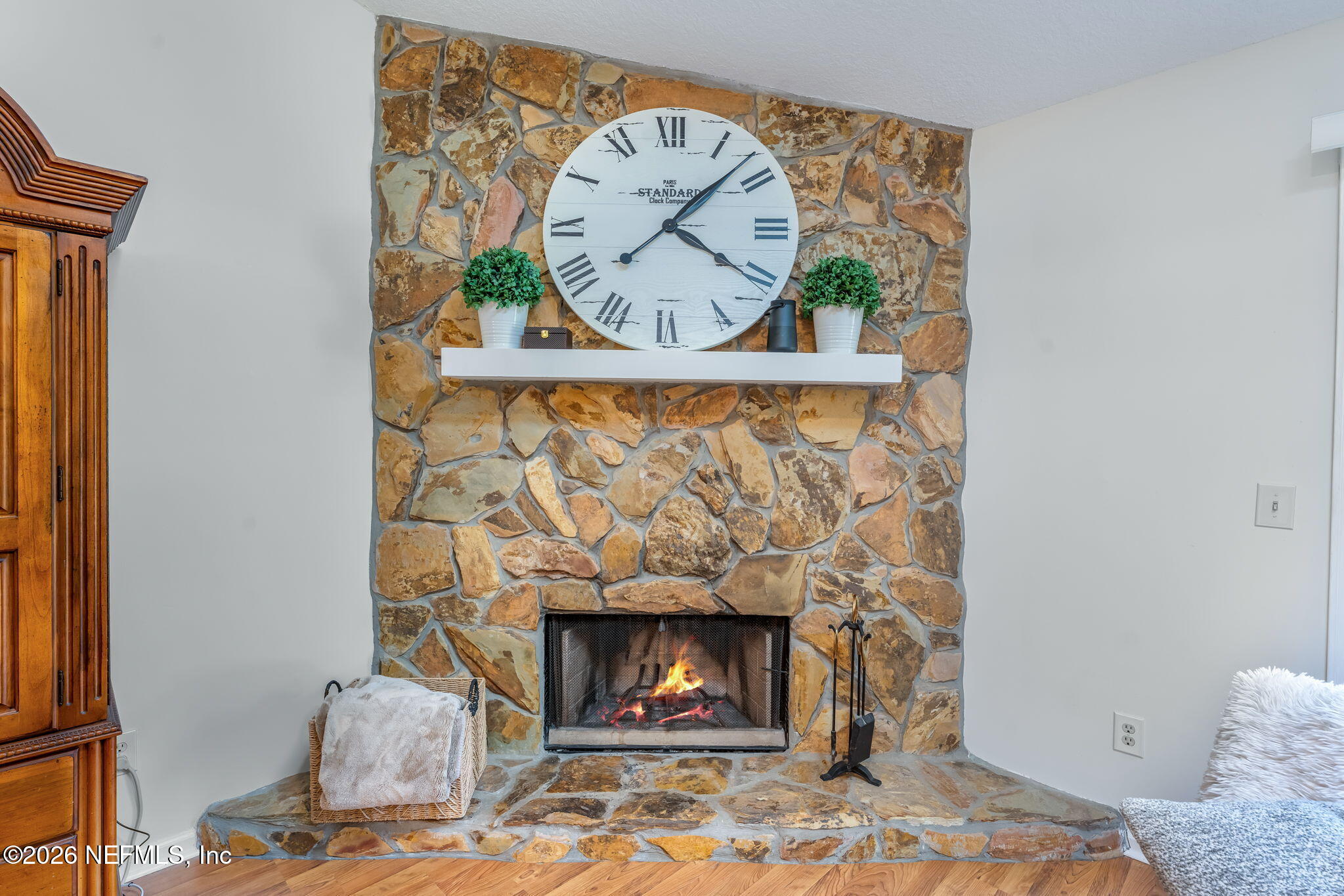 3966 ARBOR LAKE Circle