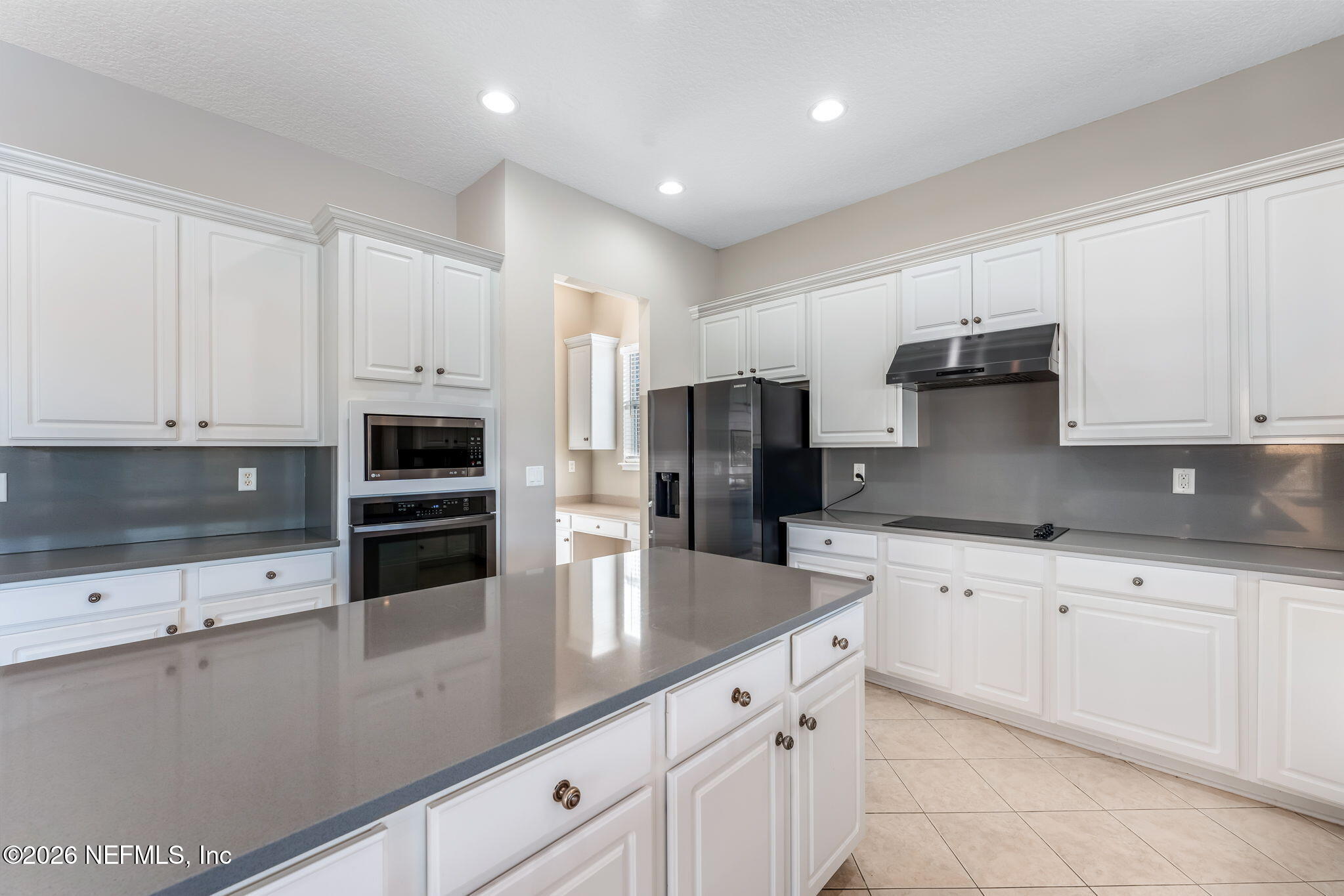 10036 WATERMARK Lane W