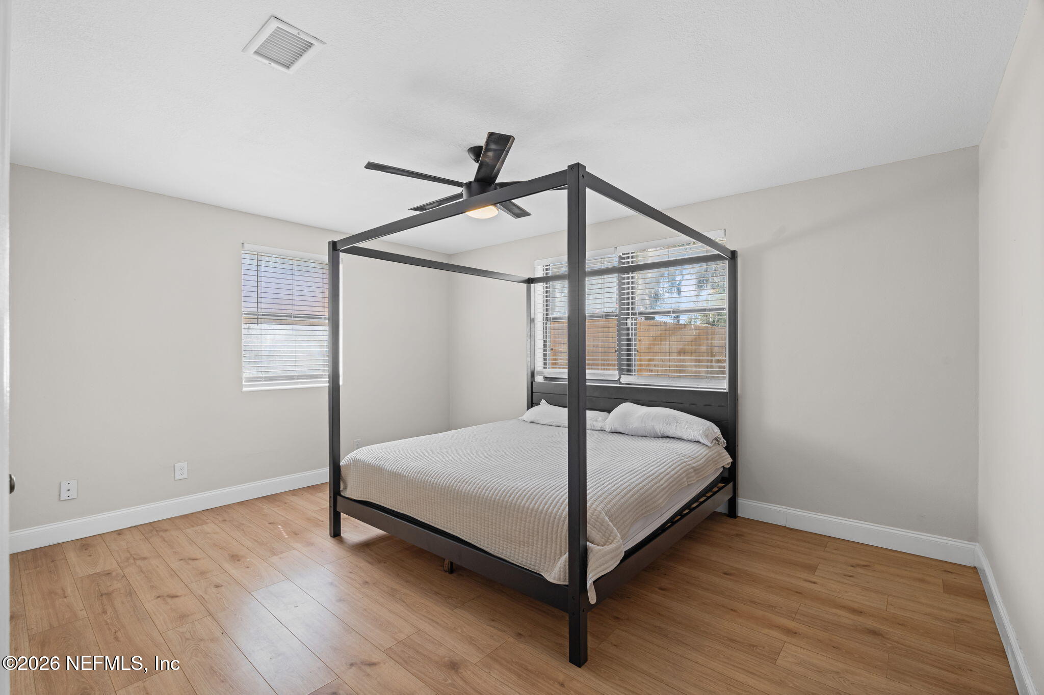 926 NIGHTINGALE Road