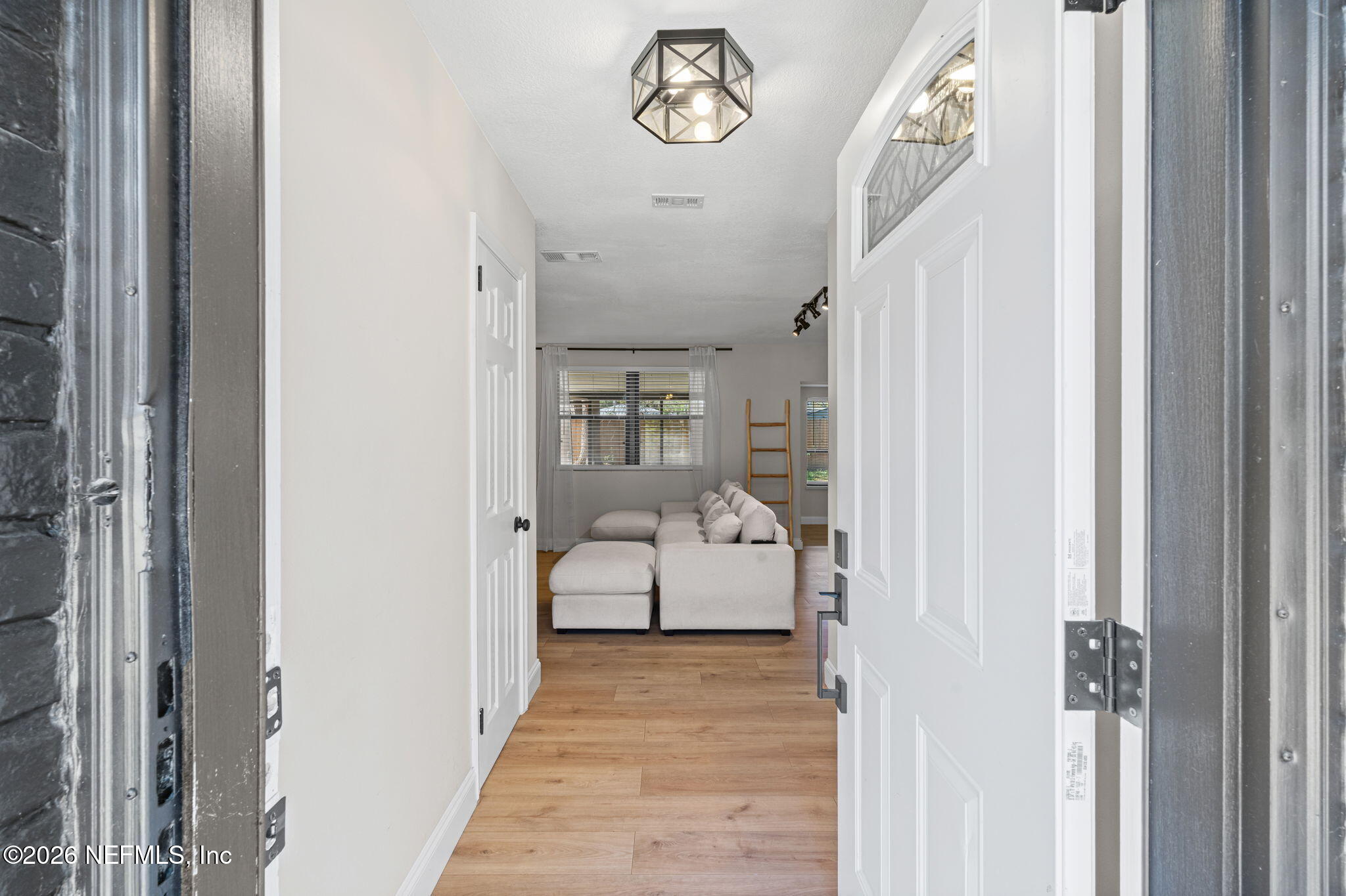 926 NIGHTINGALE Road