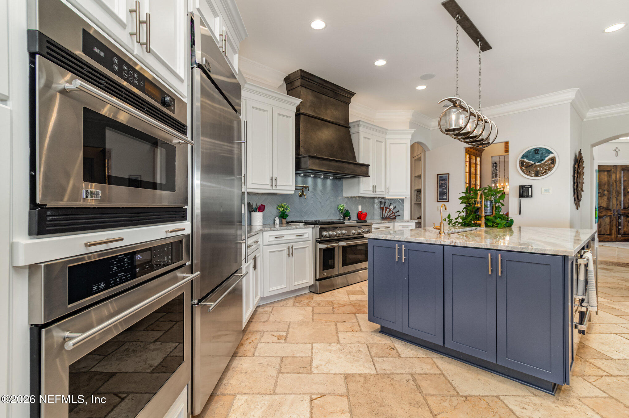 1402 WILKIES POINT Road