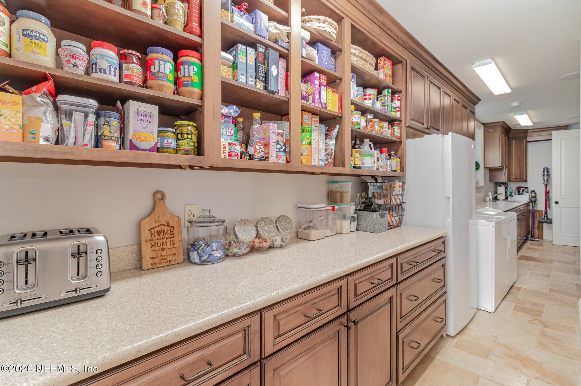 1402 WILKIES POINT Road