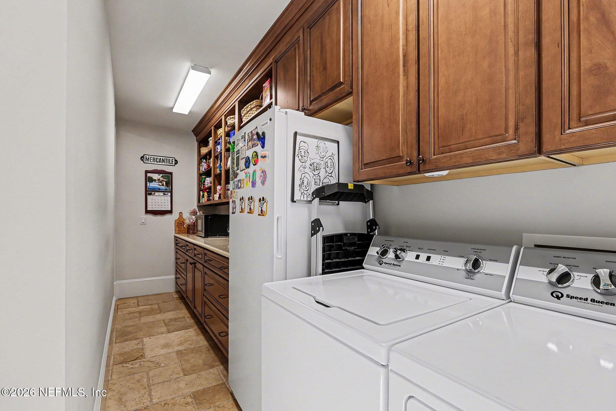 1402 WILKIES POINT Road