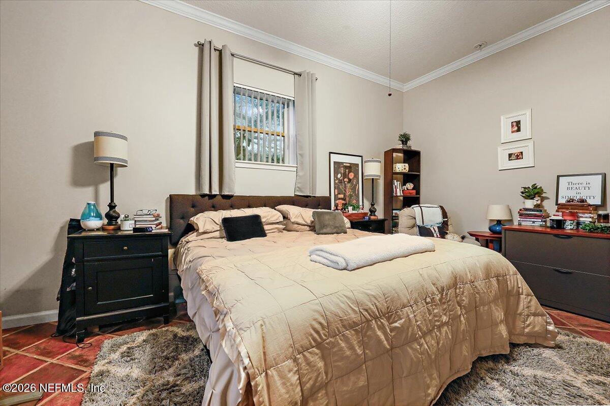 11037 SCOTT MILL Road