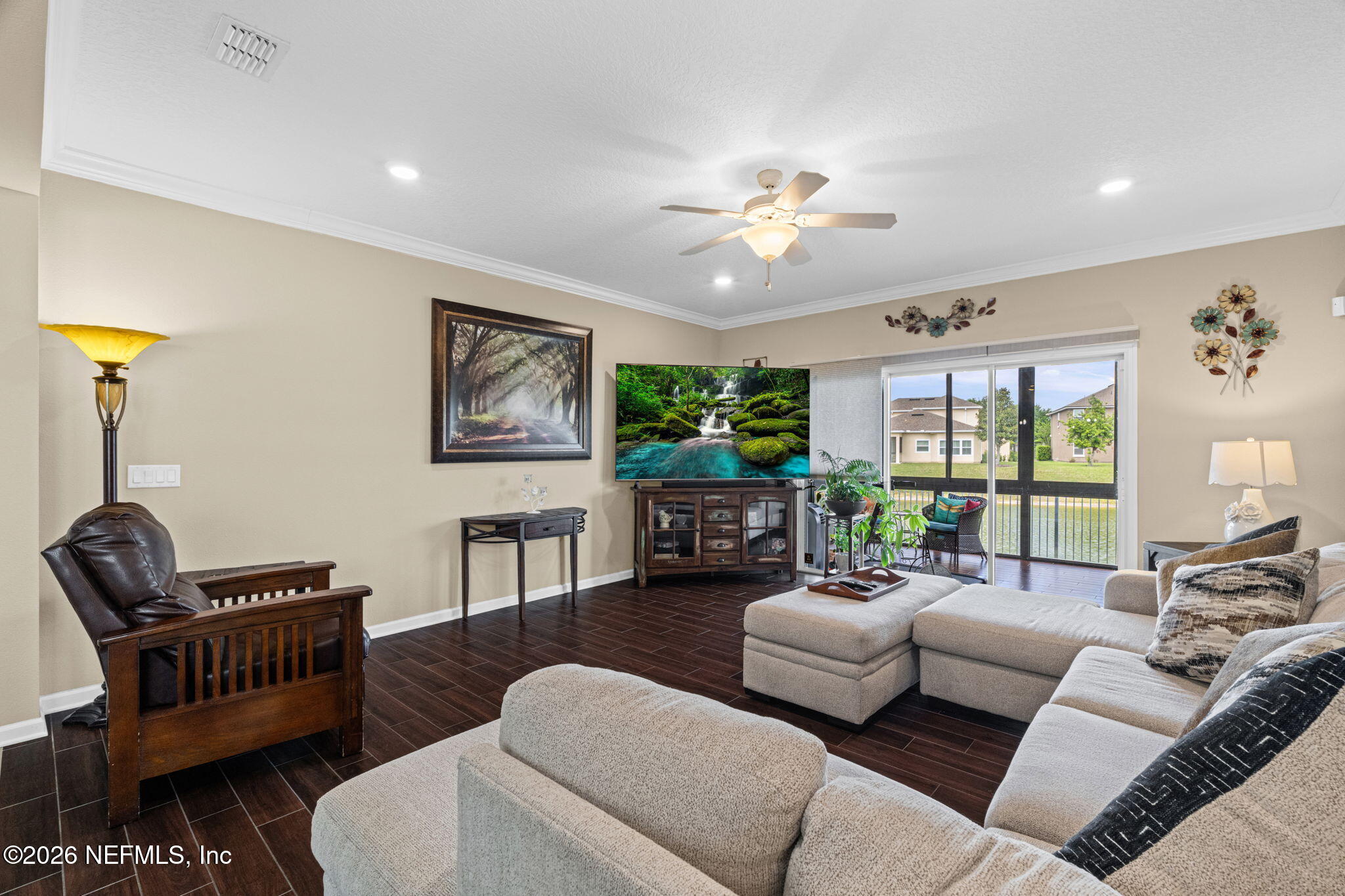 187 BRADFORD LAKE Circle