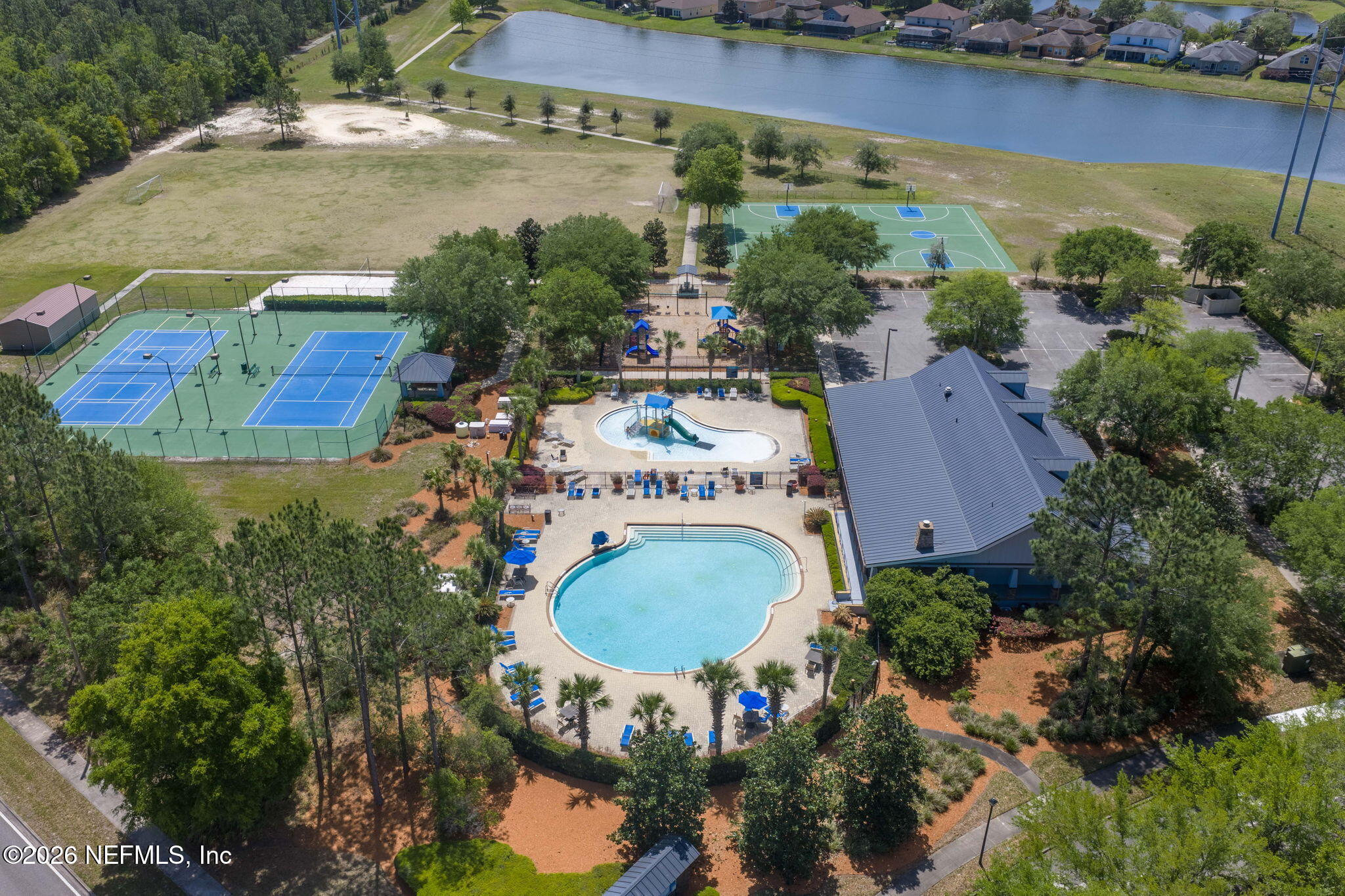 187 BRADFORD LAKE Circle