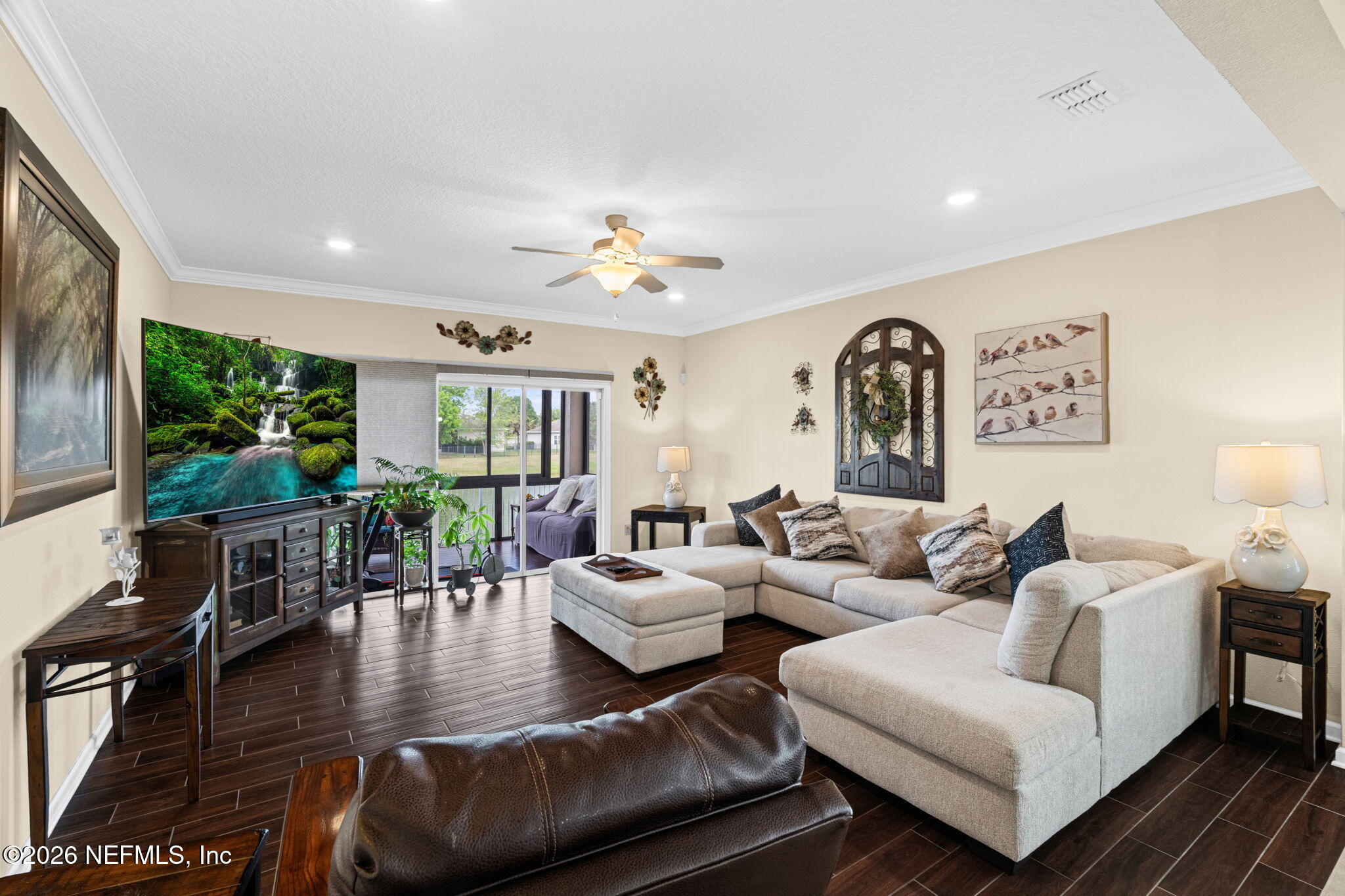 187 BRADFORD LAKE Circle