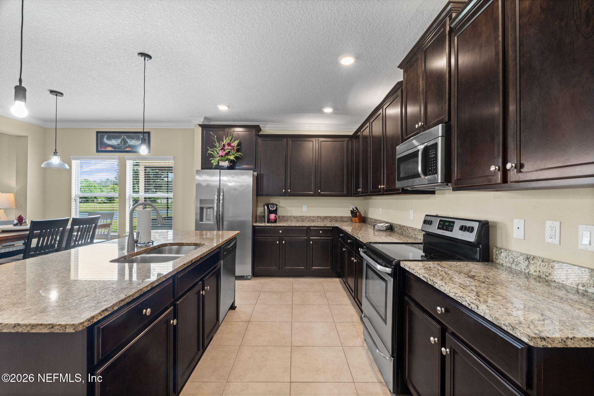 187 BRADFORD LAKE Circle