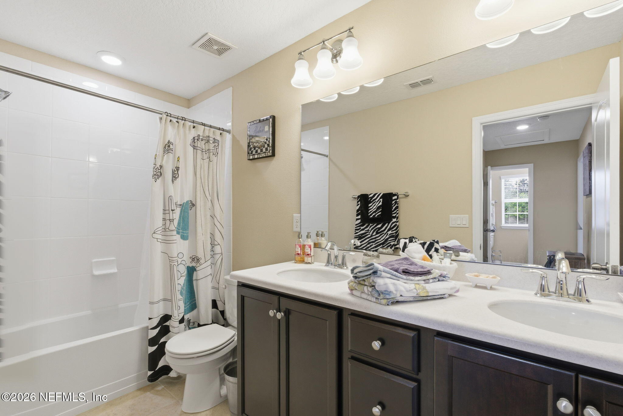 187 BRADFORD LAKE Circle