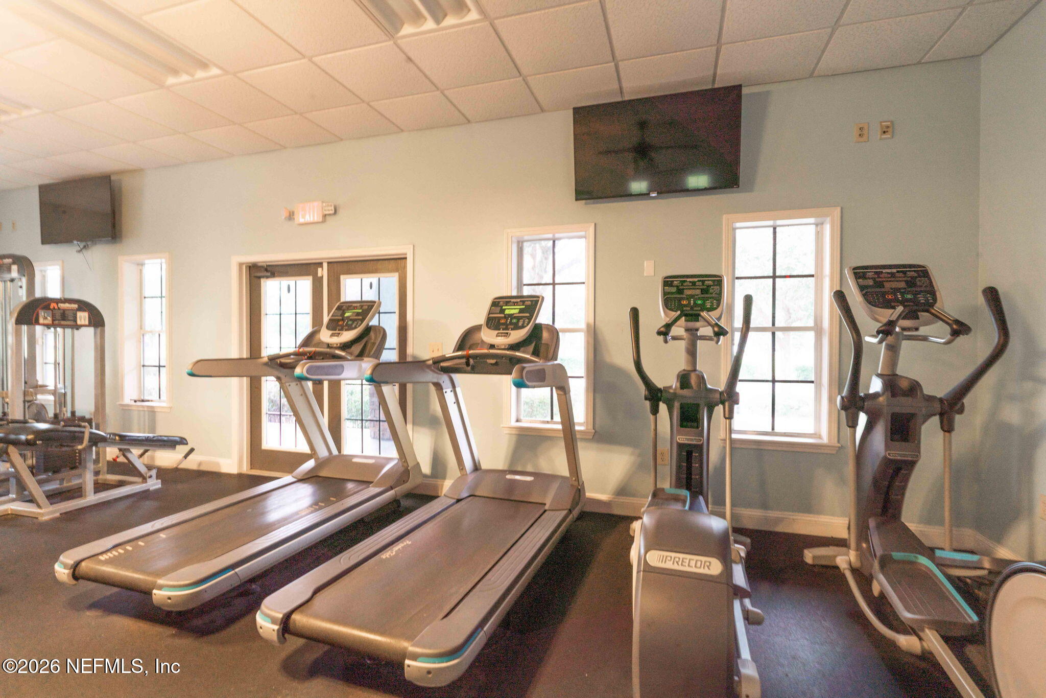 187 BRADFORD LAKE Circle