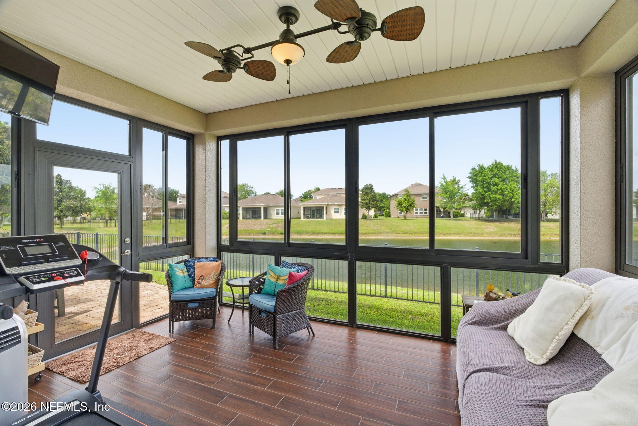 187 BRADFORD LAKE Circle