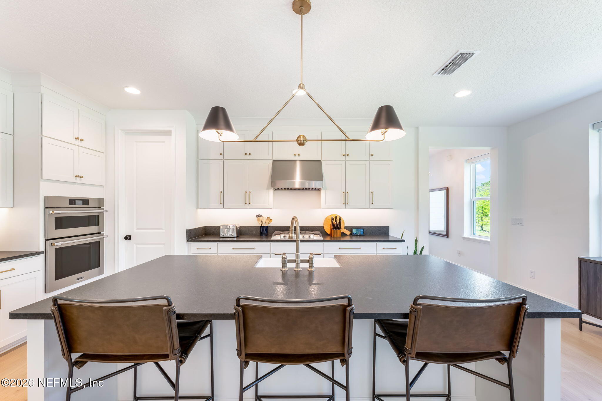 442 REFLECTIONS Avenue