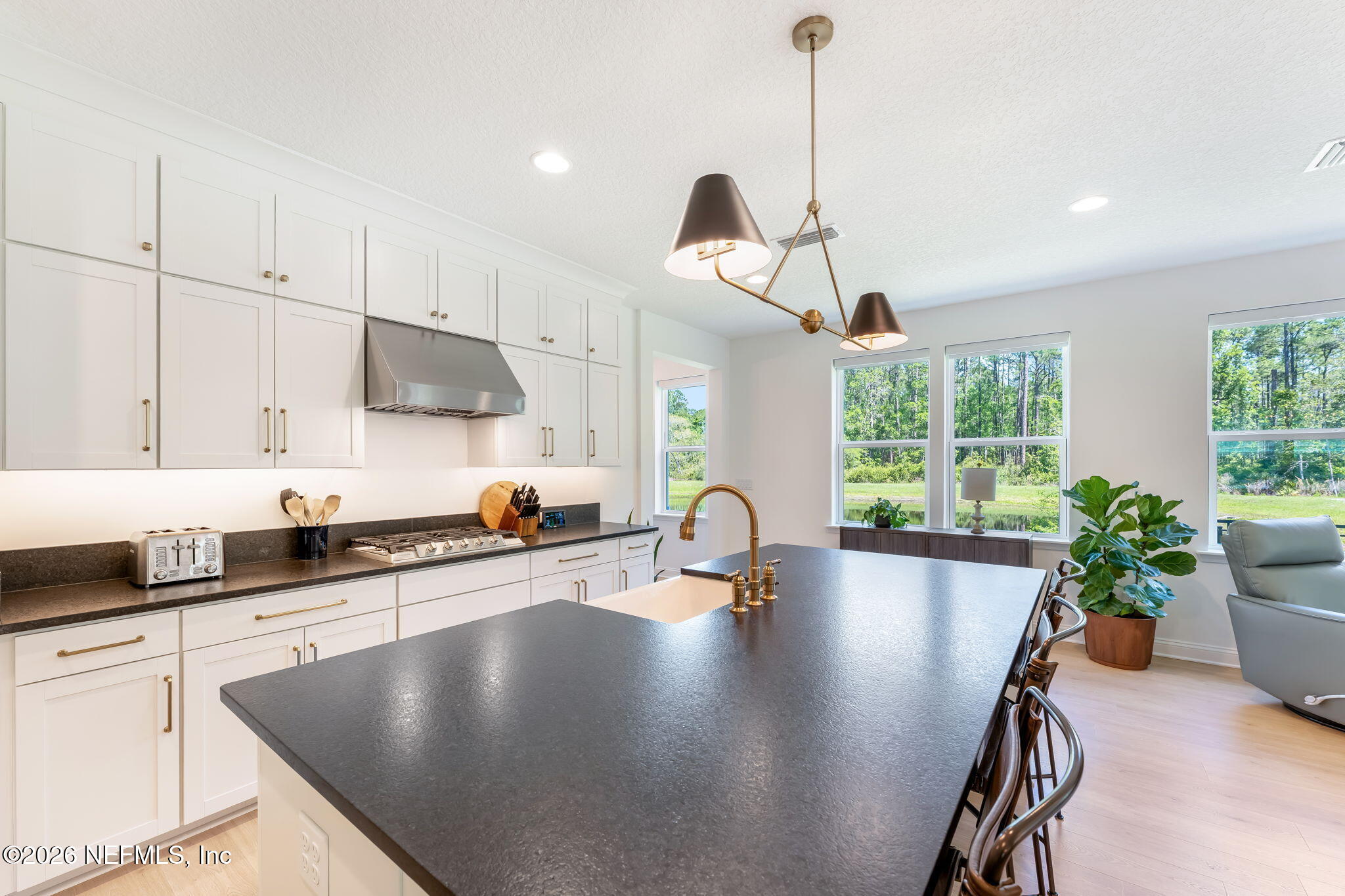 442 REFLECTIONS Avenue