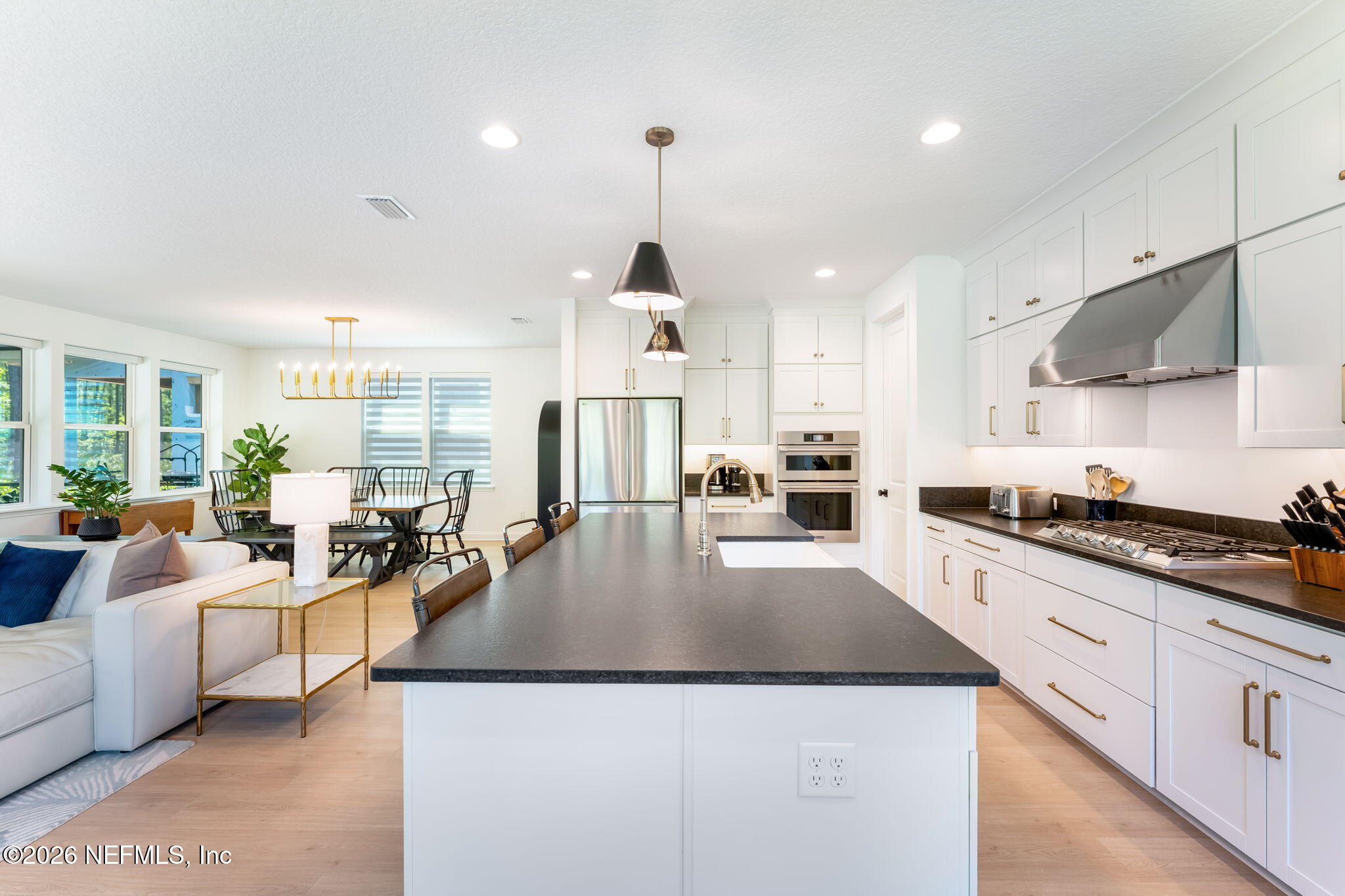 442 REFLECTIONS Avenue