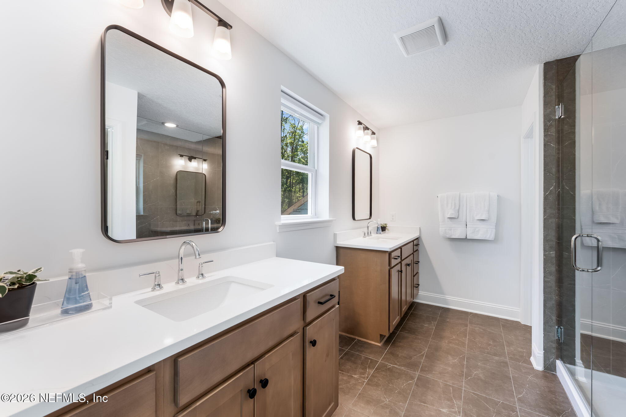 442 REFLECTIONS Avenue