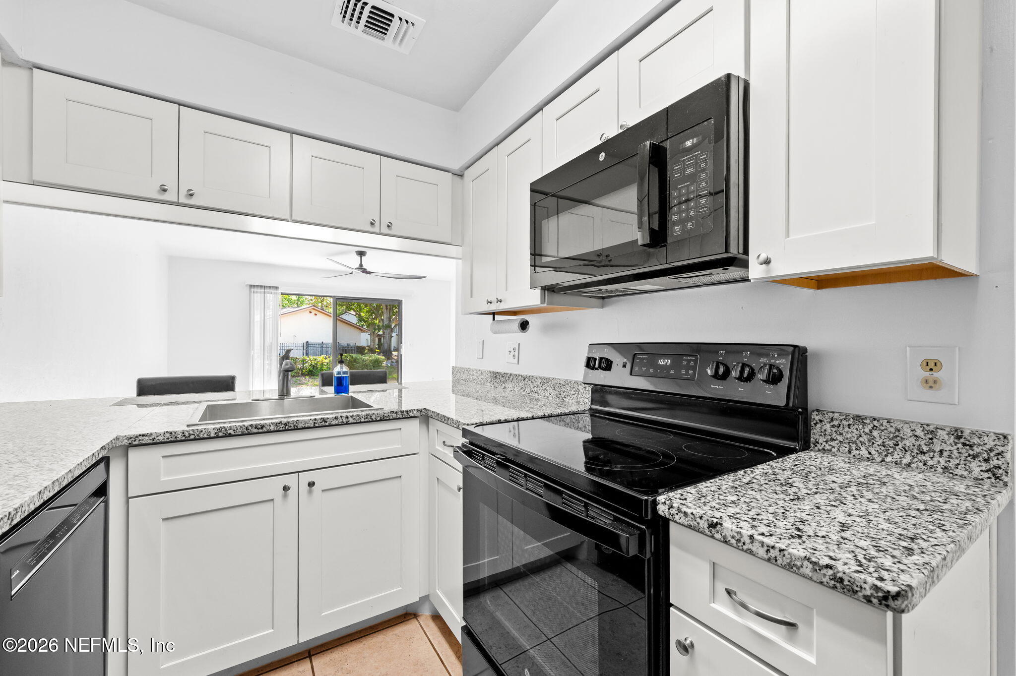 2635 SW 35TH Place 1903