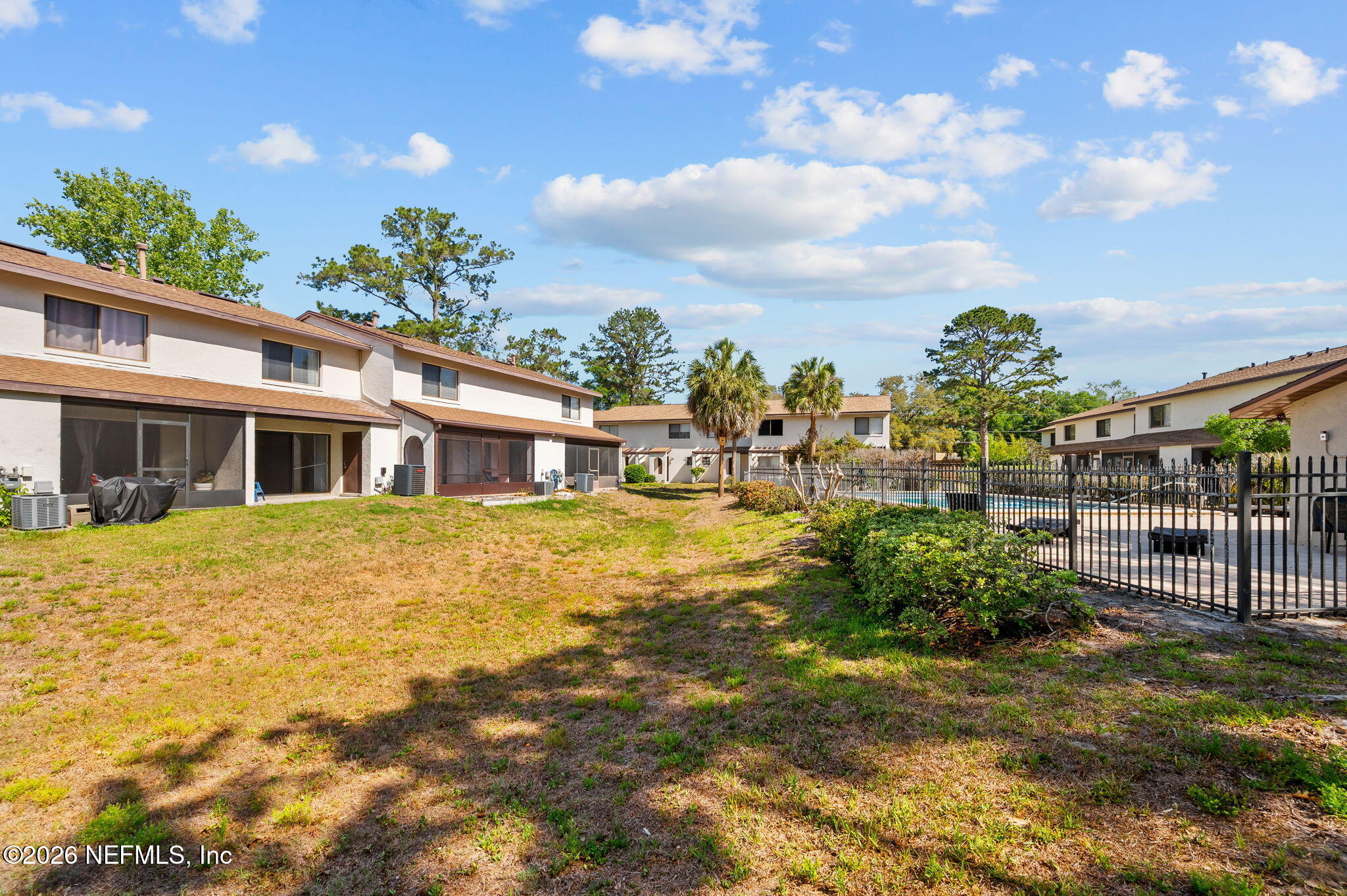 2635 SW 35TH Place 1903