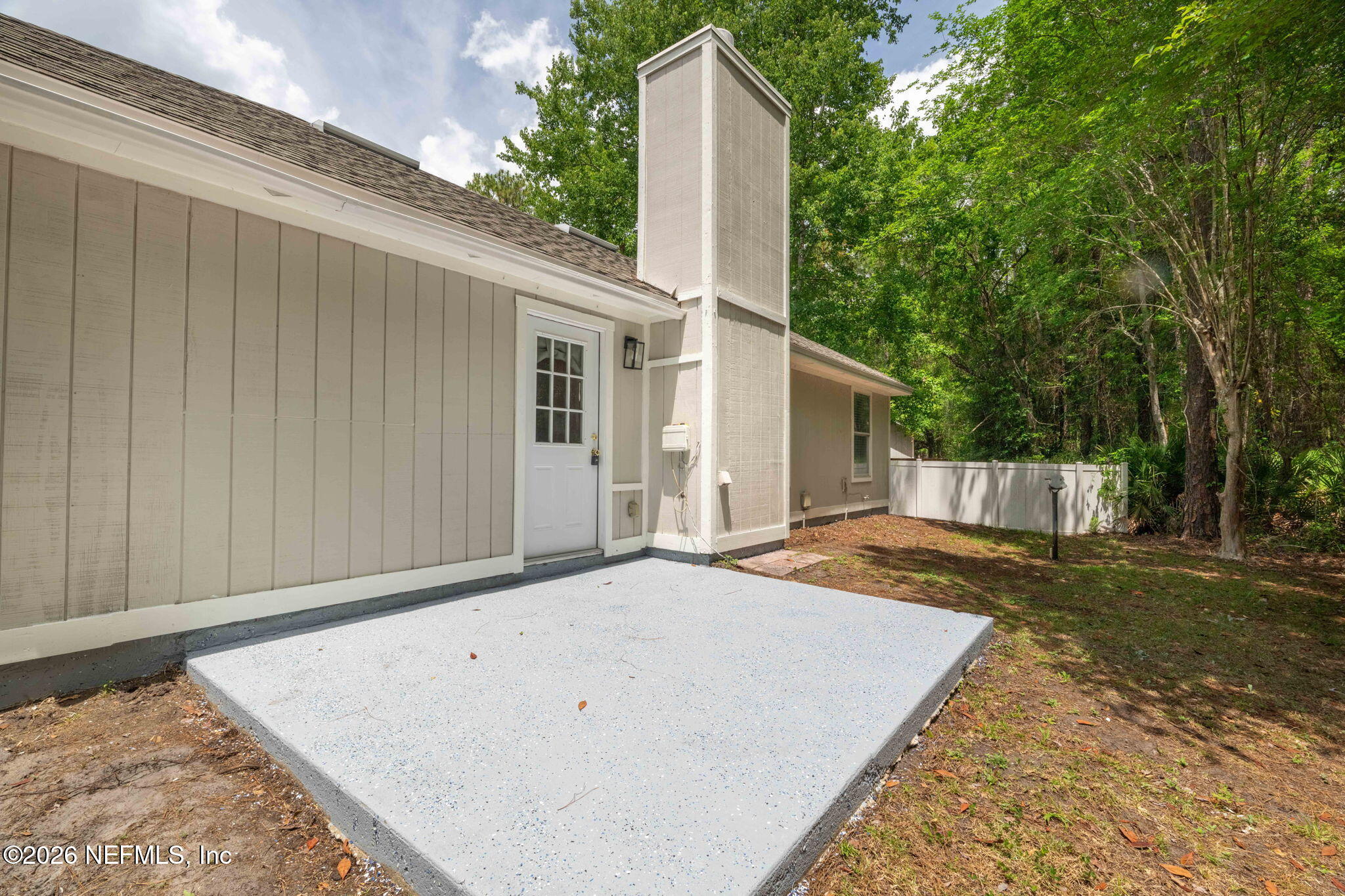 2352 SCENIC VIEW Court
