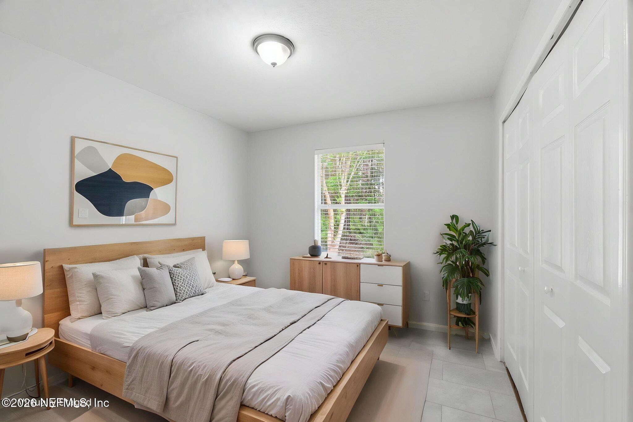 2352 SCENIC VIEW Court