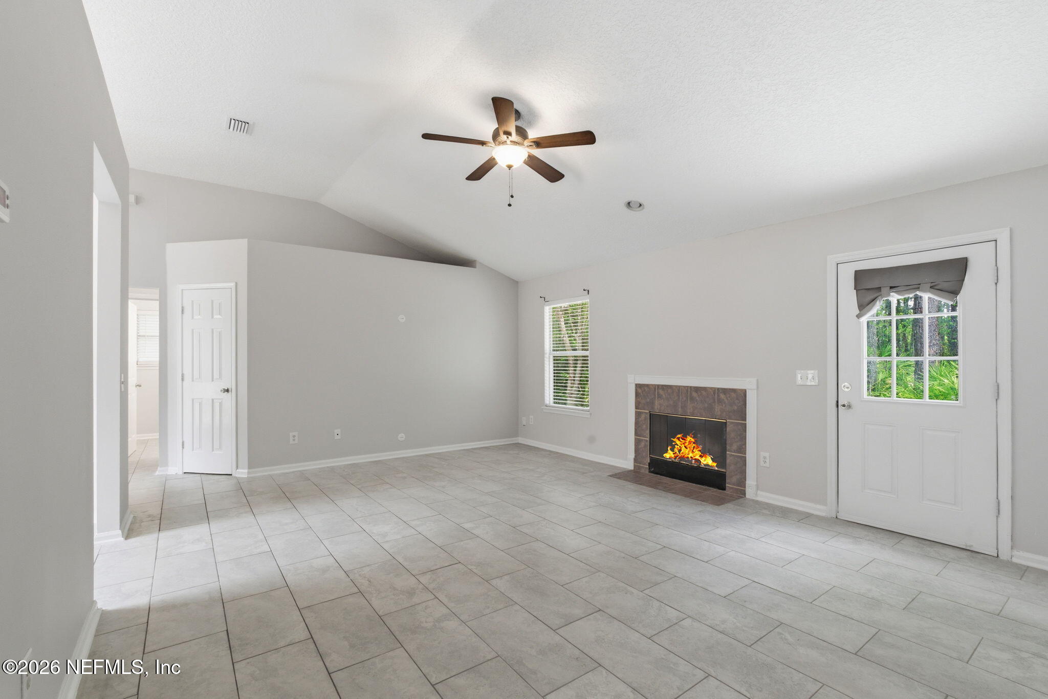 2352 SCENIC VIEW Court